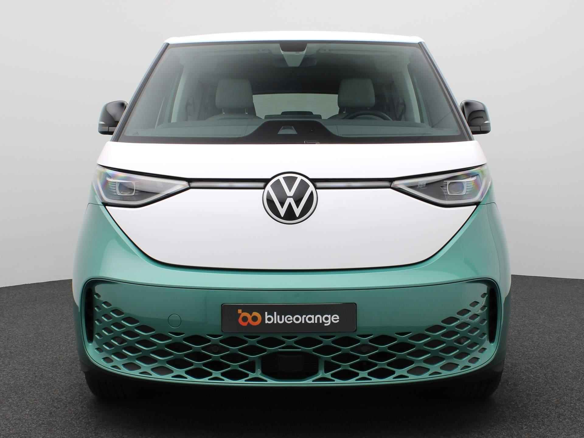 Volkswagen ID. Buzz Pro Advantage 77kWh Achteruitrijcamera, Matrix-LED, voorruit/stuur/stoelverwarming, easy open, keyless, alarm, 19'' lichtmetaal - 13/45