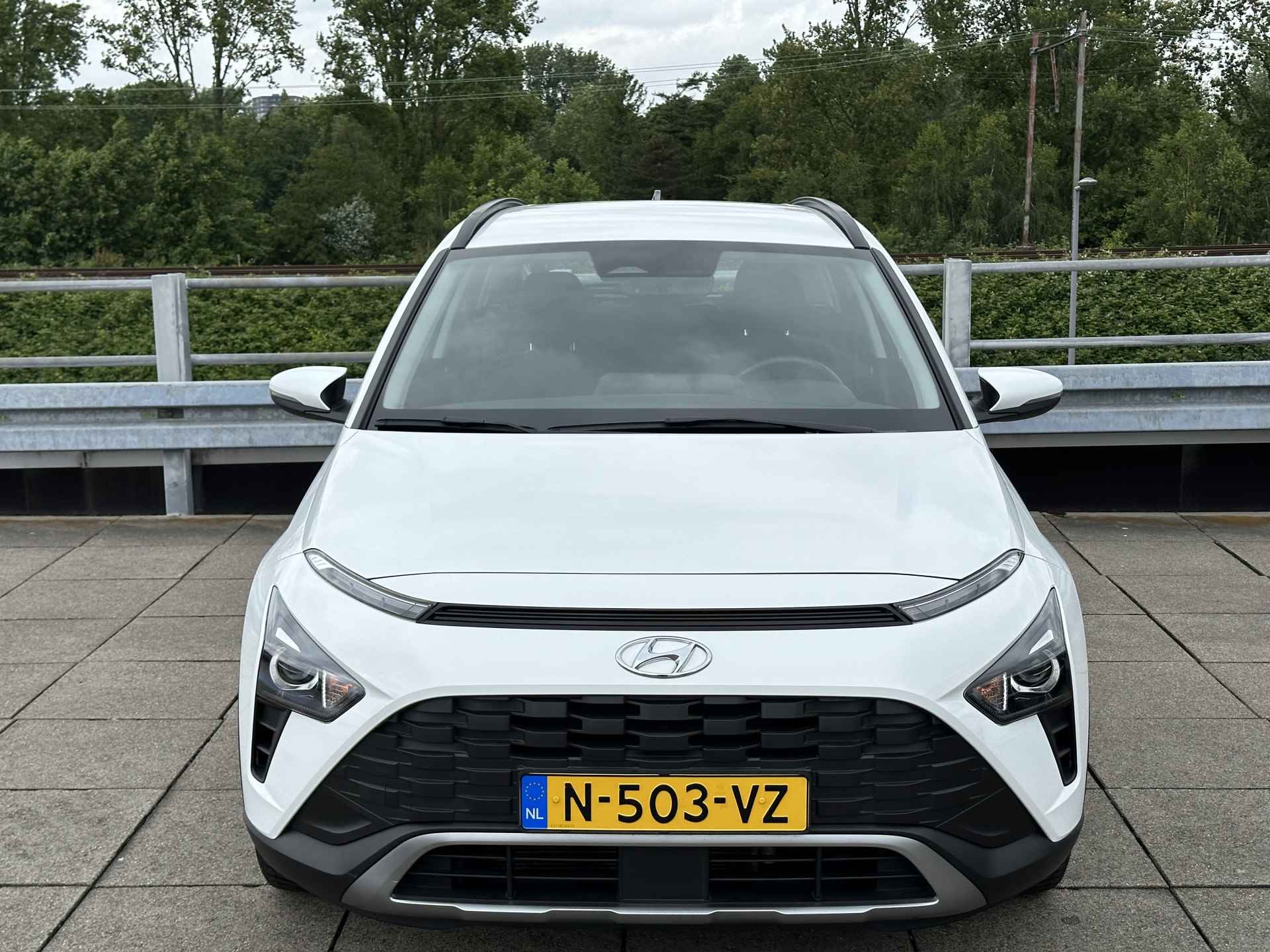 Hyundai Bayon 1.0 T-GDI Comfort Automaat | Apple Carplay | Achteruitrijcamera | Rijklaarprijs! | - 32/35