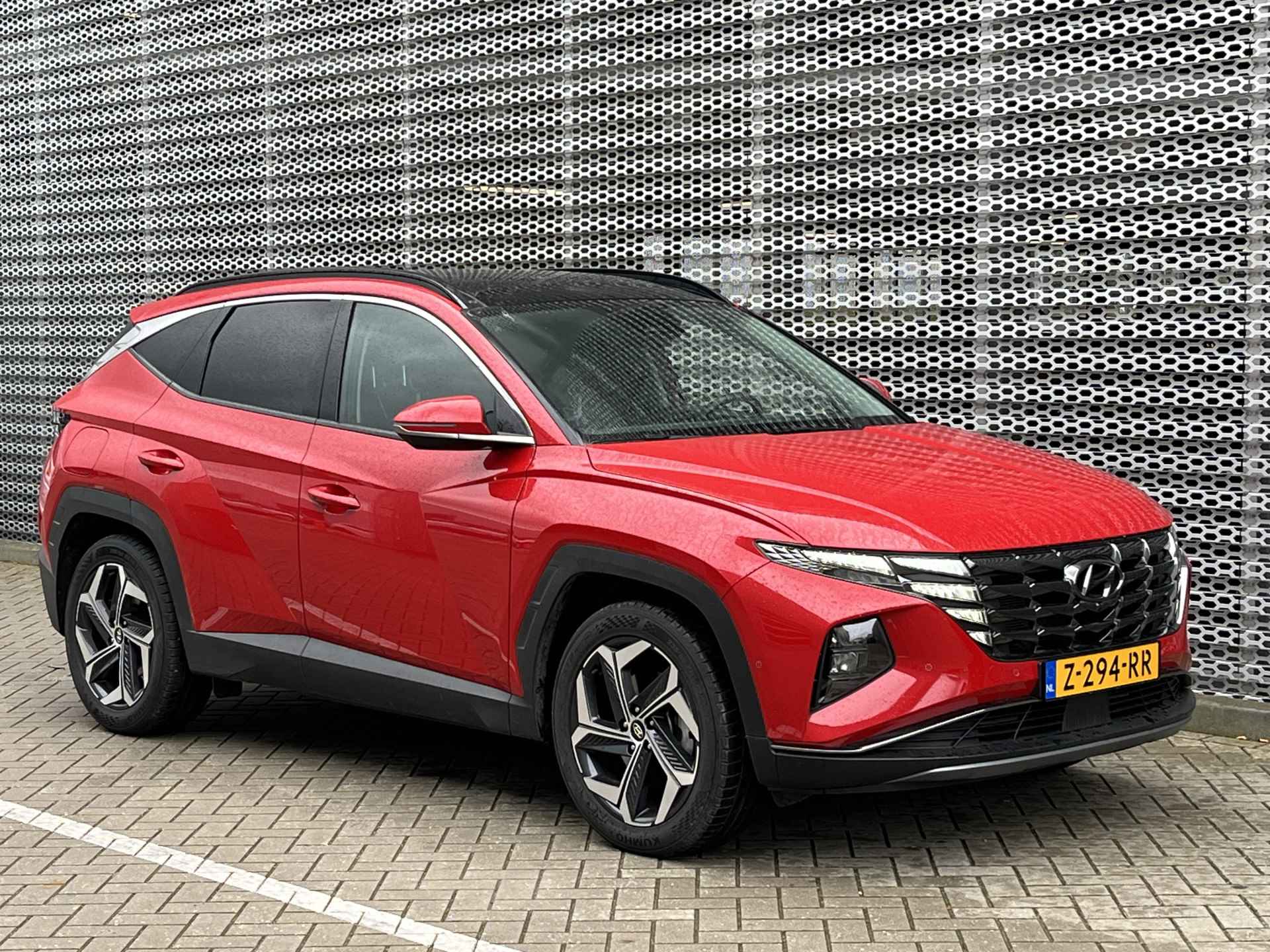 Hyundai Tucson 1.6 T-GDI PHEV Premium Sky 4WD TREKHAAK | PANORAMADAK | LEDER | NAVIGATIE | ZEER RIJKE UITRUSTING - 10/49