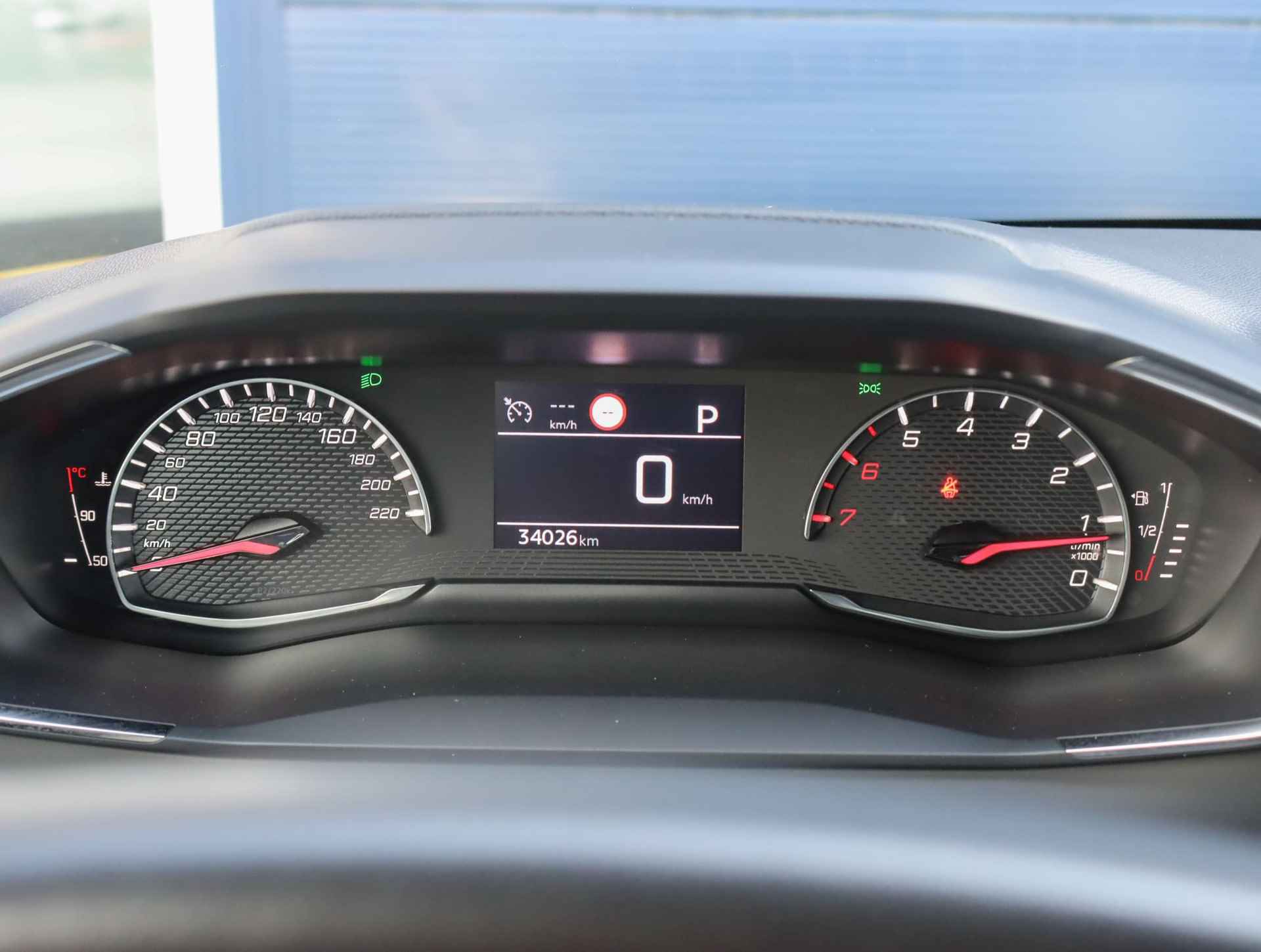 Peugeot 208 1.2 100 PK Allure | Apple carplay/Android auto | parkeersensoren | LED | - 21/44