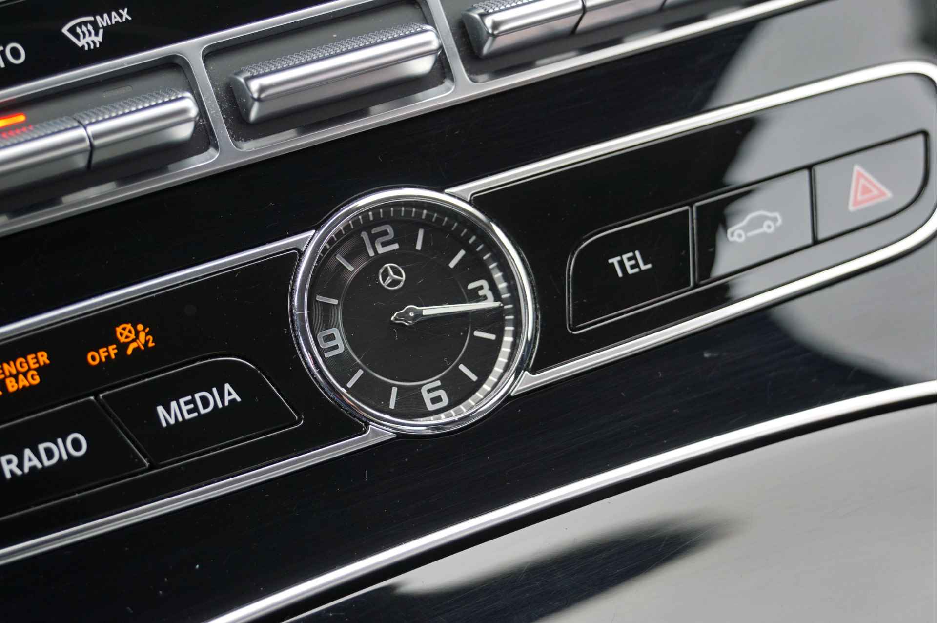 Mercedes-Benz E-Klasse E 220 d Ambition Avantgarde | HUD Dodehoek Trekhaak LED - 57/59