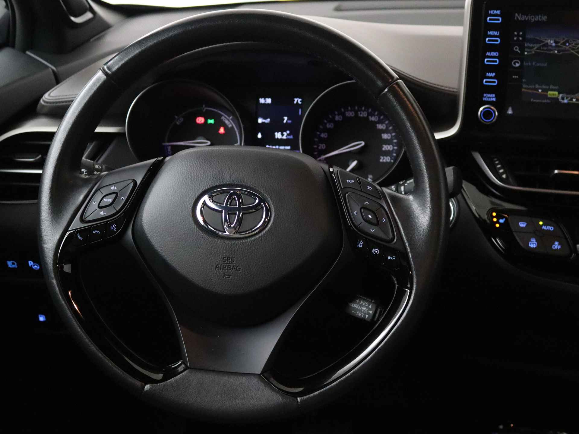 Toyota C-HR 1.8 Hybrid Executive | JBL | Navigatie | Camera | LM velgen | Leder | - 21/38