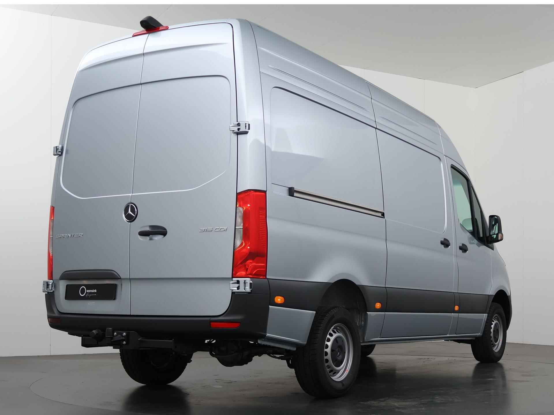 Mercedes-Benz Sprinter 315 1.9 CDI L2H2 RWD - 3/38