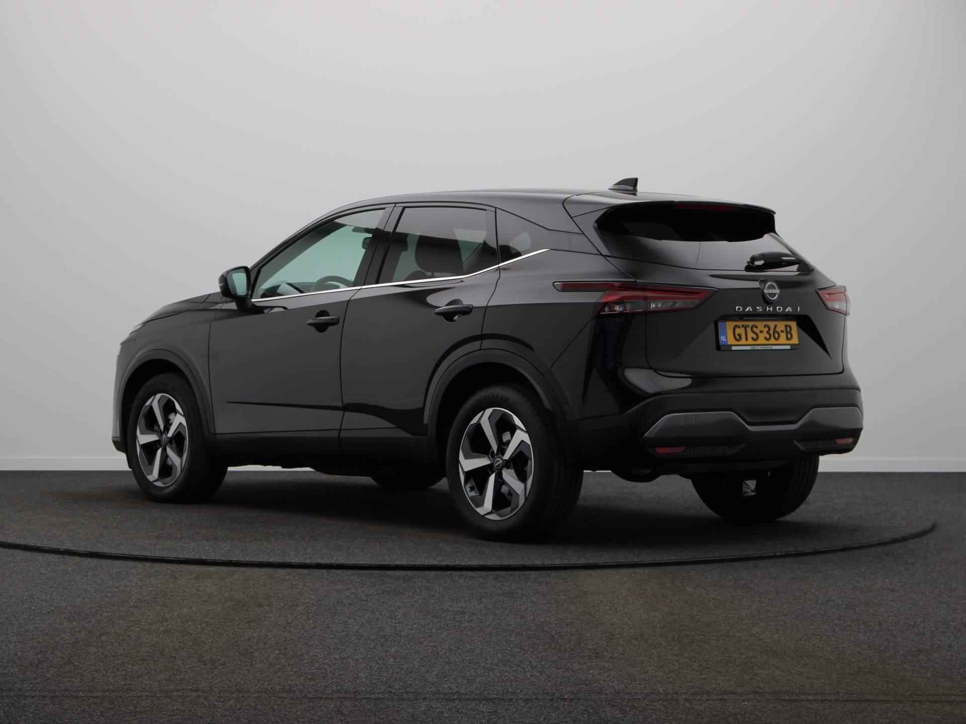 Nissan Qashqai 158pk MHEV Xtronic N-Connecta | Rondomzicht camera | Stuur en stoelverwarming | Adaptief cruise control | Apple Carplay/Android Auto | - 2/48