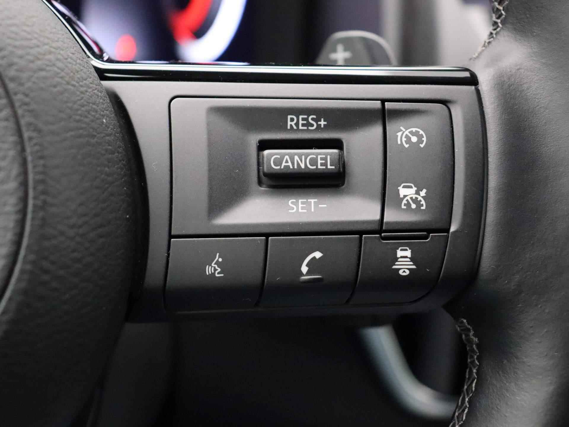 Nissan Qashqai 158pk MHEV Xtronic N-Connecta | Rondomzicht camera | Stuur en stoelverwarming | Adaptief cruise control | Apple Carplay/Android Auto | - 22/48