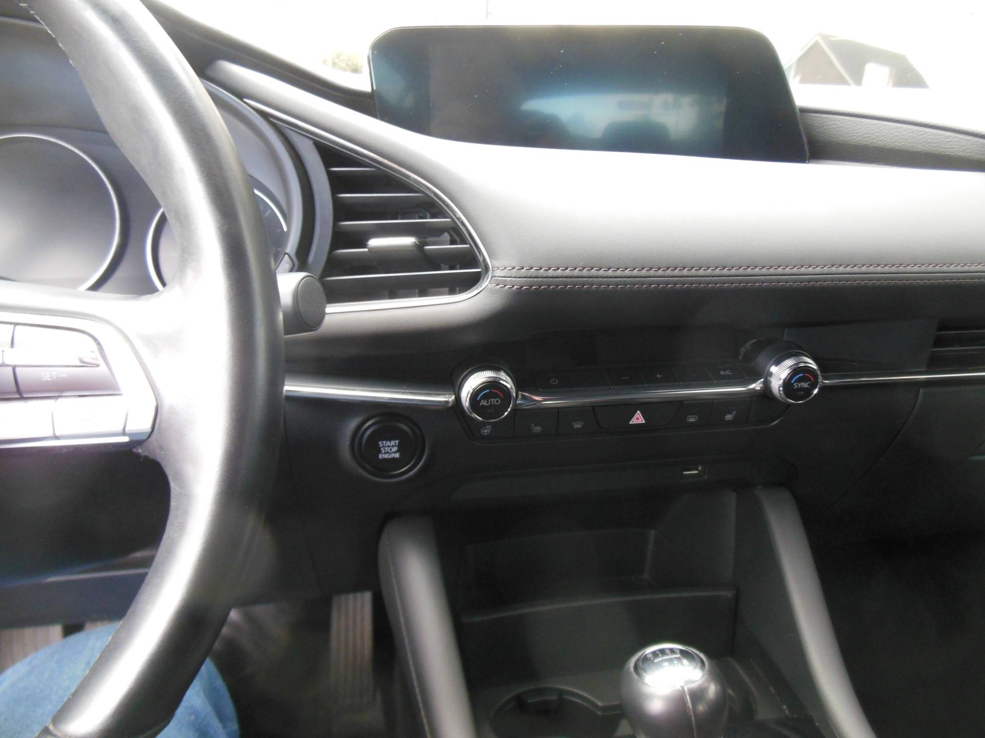 Mazda 3 2.0 SkyActiv-G 122 Comfort met Bose 12 maanden Bovag  garantie leer carplay android - 14/22