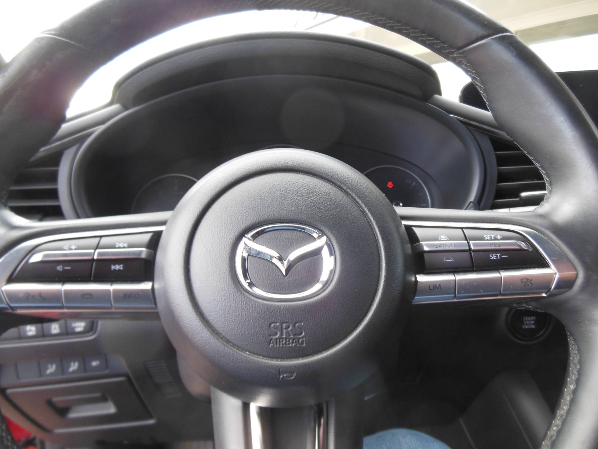 Mazda 3 2.0 SkyActiv-G 122 Comfort met Bose 12 maanden Bovag  garantie leer carplay android - 15/22