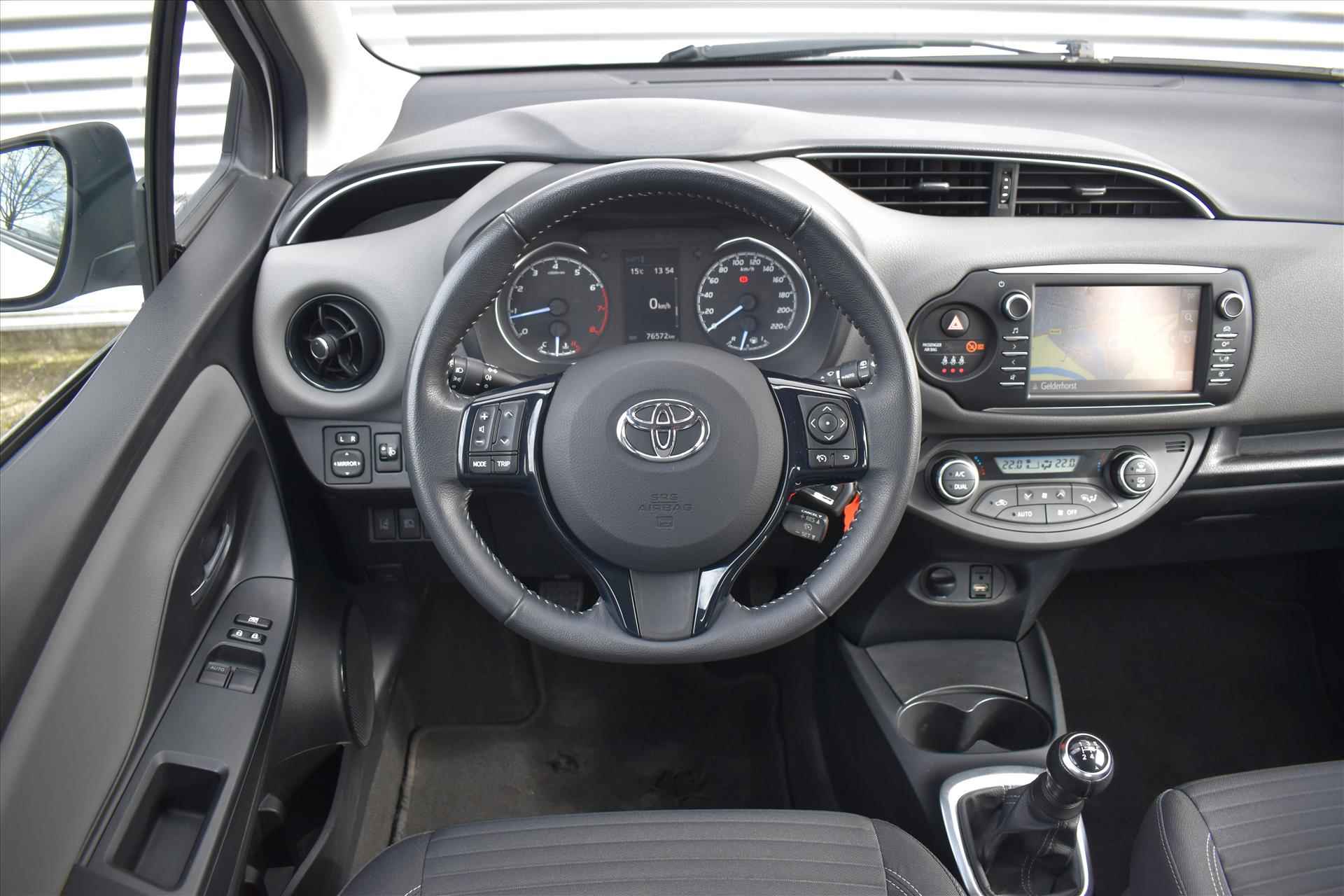 Toyota Yaris 1.0 VVT-i 5drs Aspiration | Camera | Navigatie | Bluetooth | Origineel NL | Incl. BOVAG garantie etc.. - 17/26