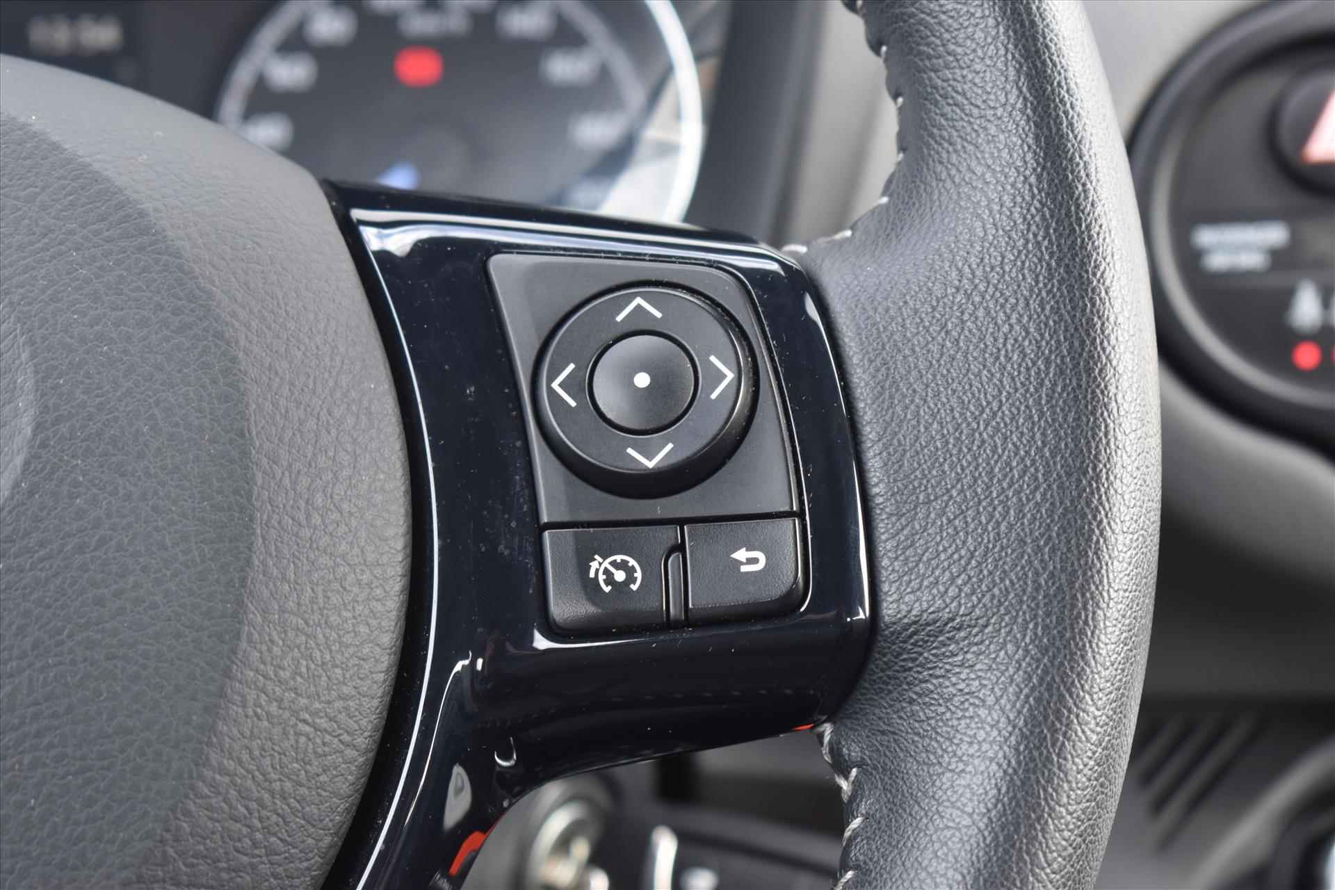 Toyota Yaris 1.0 VVT-i 5drs Aspiration | Camera | Navigatie | Bluetooth | Origineel NL | Incl. BOVAG garantie etc.. - 19/26