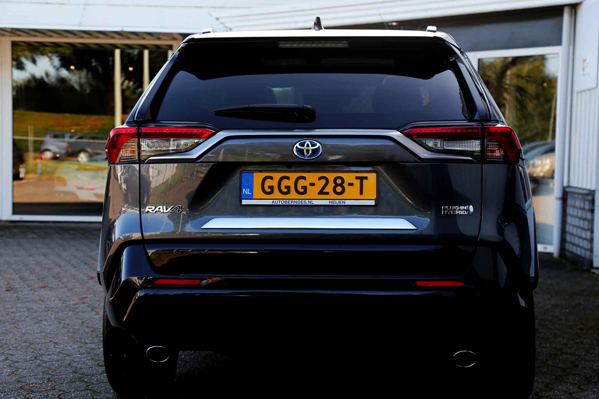 Toyota RAV4 2.5 Plug-in Hybrid 306PK PHEV AWD*Fabrieksgarantie t/m 06-2026*Perfect Toyota Onderh.*1ste Eig.*BTW*Panodak/Leder/360/HUD/DAB/Me - 22/72