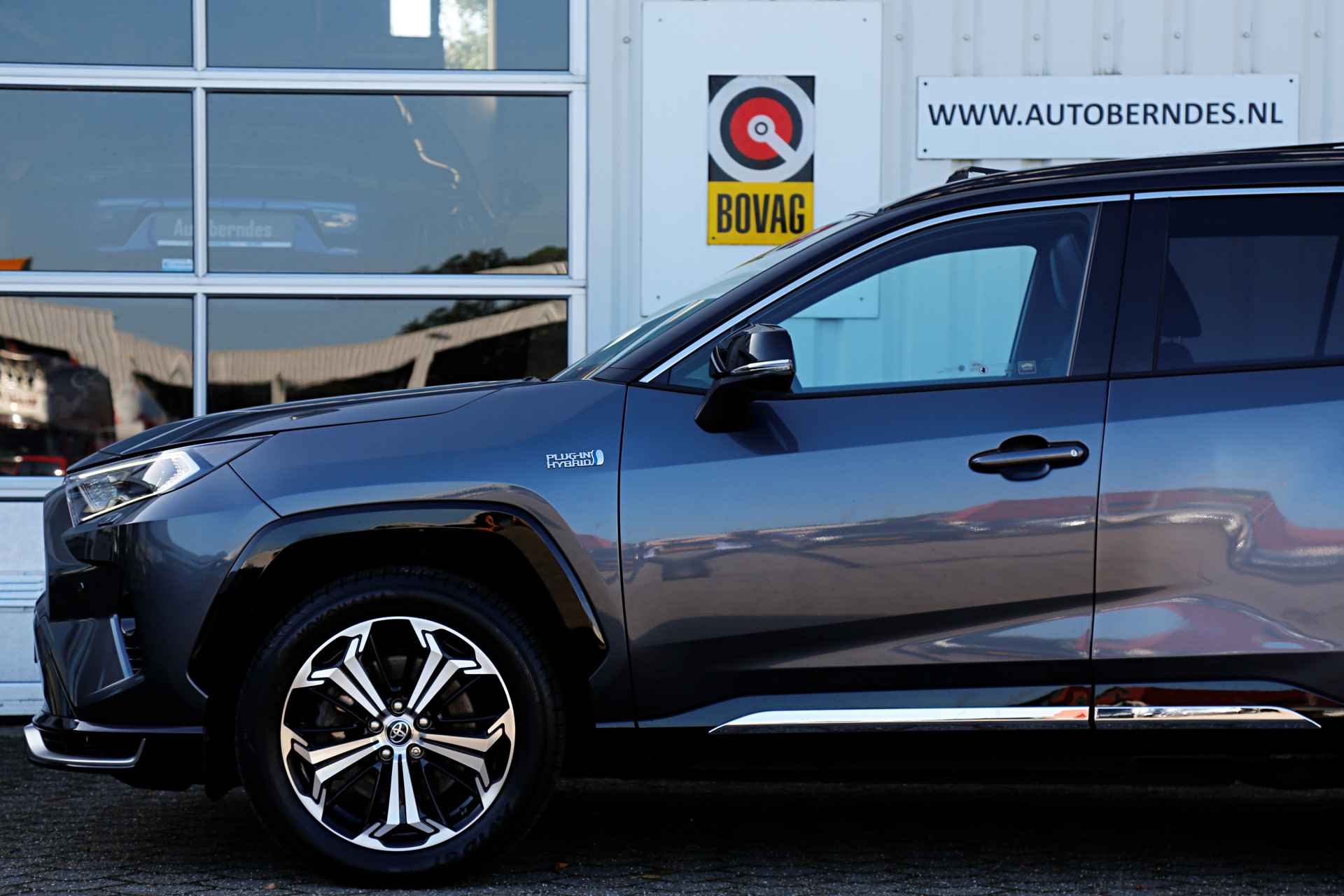 Toyota RAV4 2.5 Plug-in Hybrid 306PK PHEV AWD*Fabrieksgarantie t/m 06-2026*Perfect Toyota Onderh.*1ste Eig.*BTW*Panodak/Leder/360/HUD/DAB/Me - 59/72