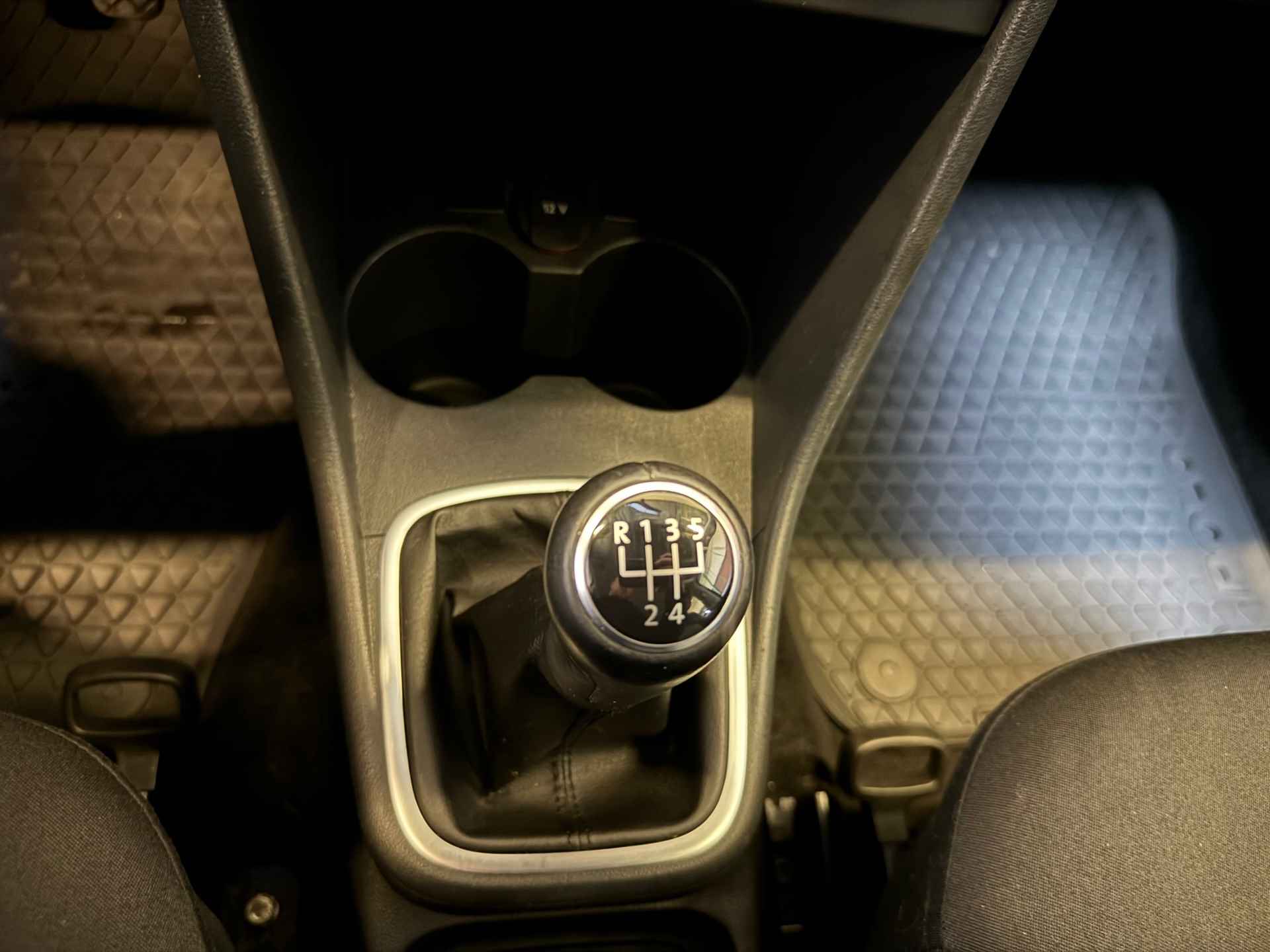 Volkswagen Polo 1.2 TDI BlueMotion Comfortline Airco Cruise - 28/31