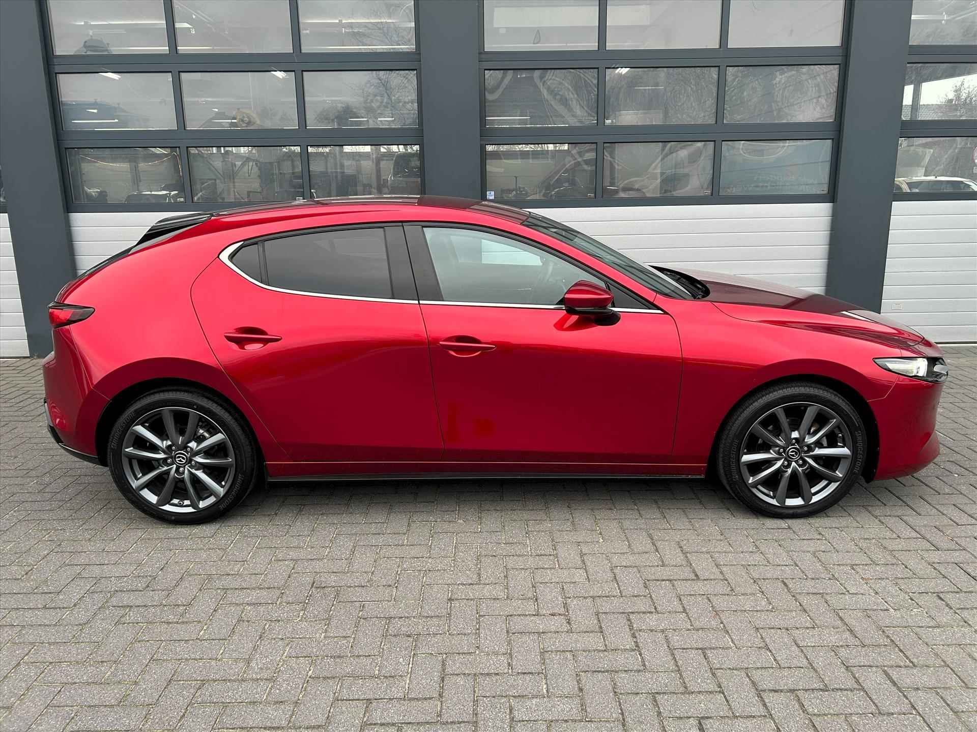 Mazda 3 E-Skyactiv-G 150PK Hybrid, Carplay, HUD, Winterpakket - 12/40