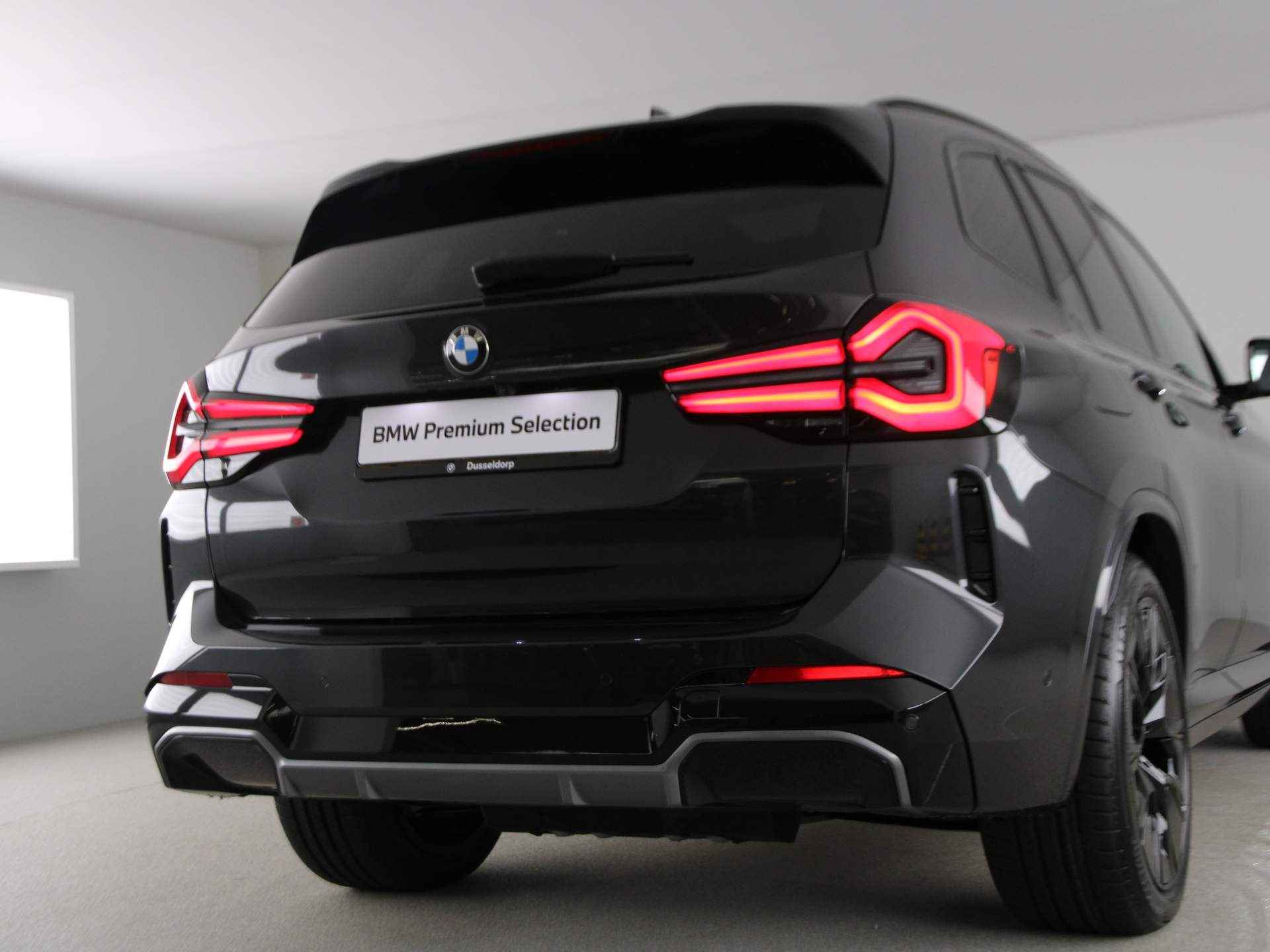 BMW iX3 High Executive Edition - 20/25