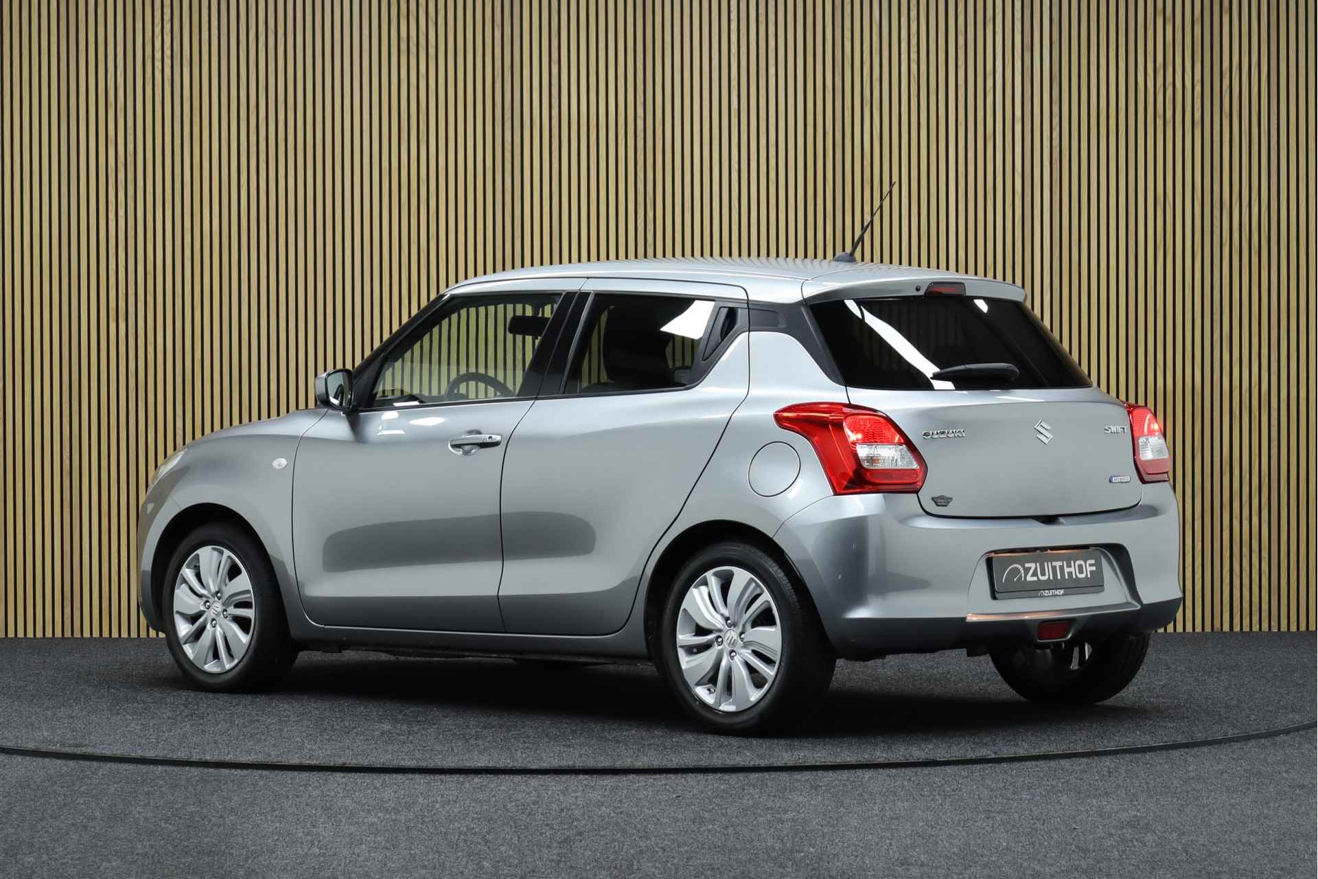 Suzuki Swift 1.2 Select Smart Hybrid | Camera | Navigatie | Trekhaak - 3/37