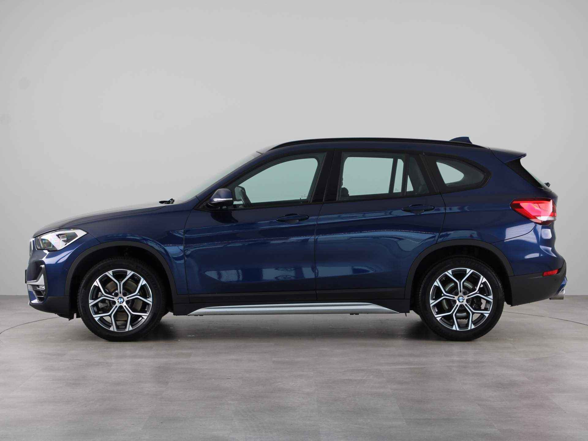 BMW X1 sDrive20i High Executive Edition - 12/23