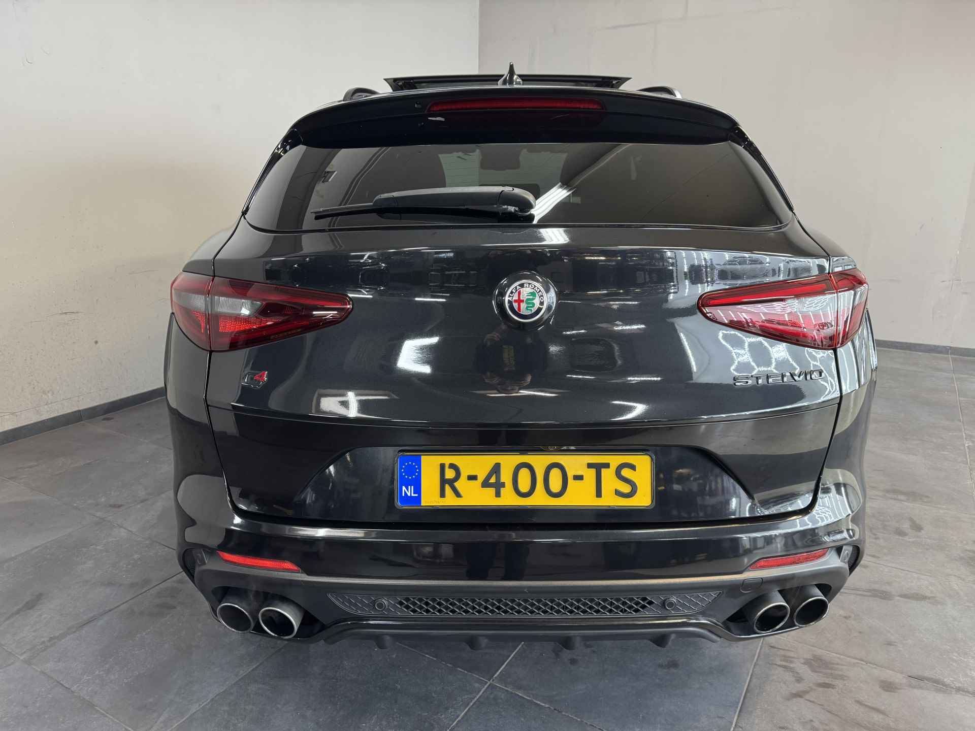 Alfa Romeo Stelvio 2.9 V6 AWD Quadrifoglio ✅ PANORAMADAK ✅ CARBON ✅ HARMAN KARDON ✅ GARANTIE ✅ - 26/97