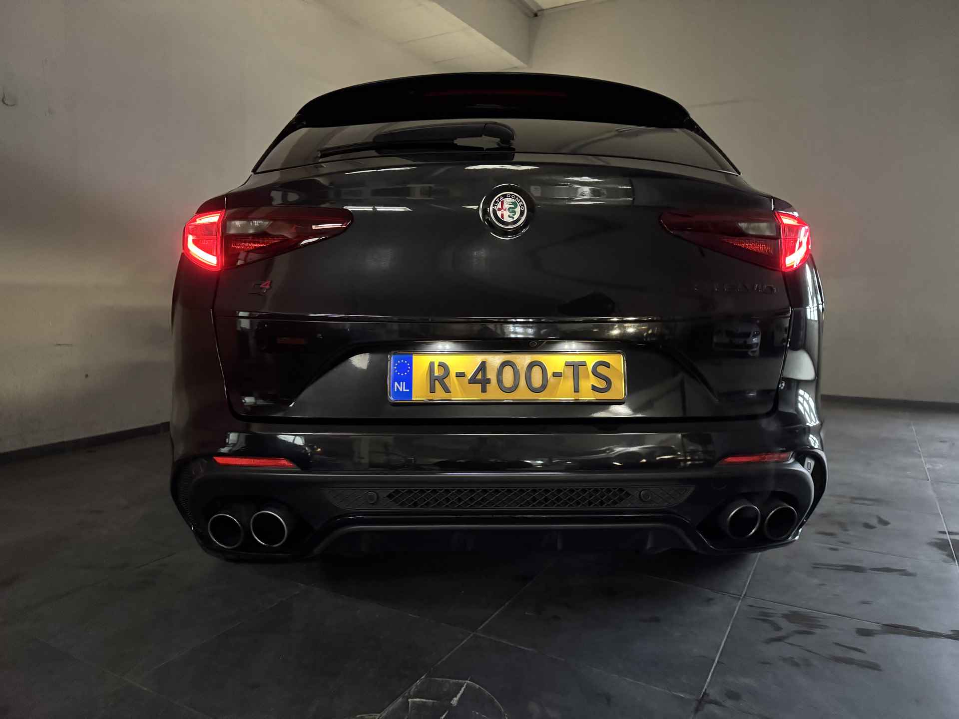 Alfa Romeo Stelvio 2.9 V6 AWD Quadrifoglio ✅ PANORAMADAK ✅ CARBON ✅ HARMAN KARDON ✅ GARANTIE ✅ - 84/97