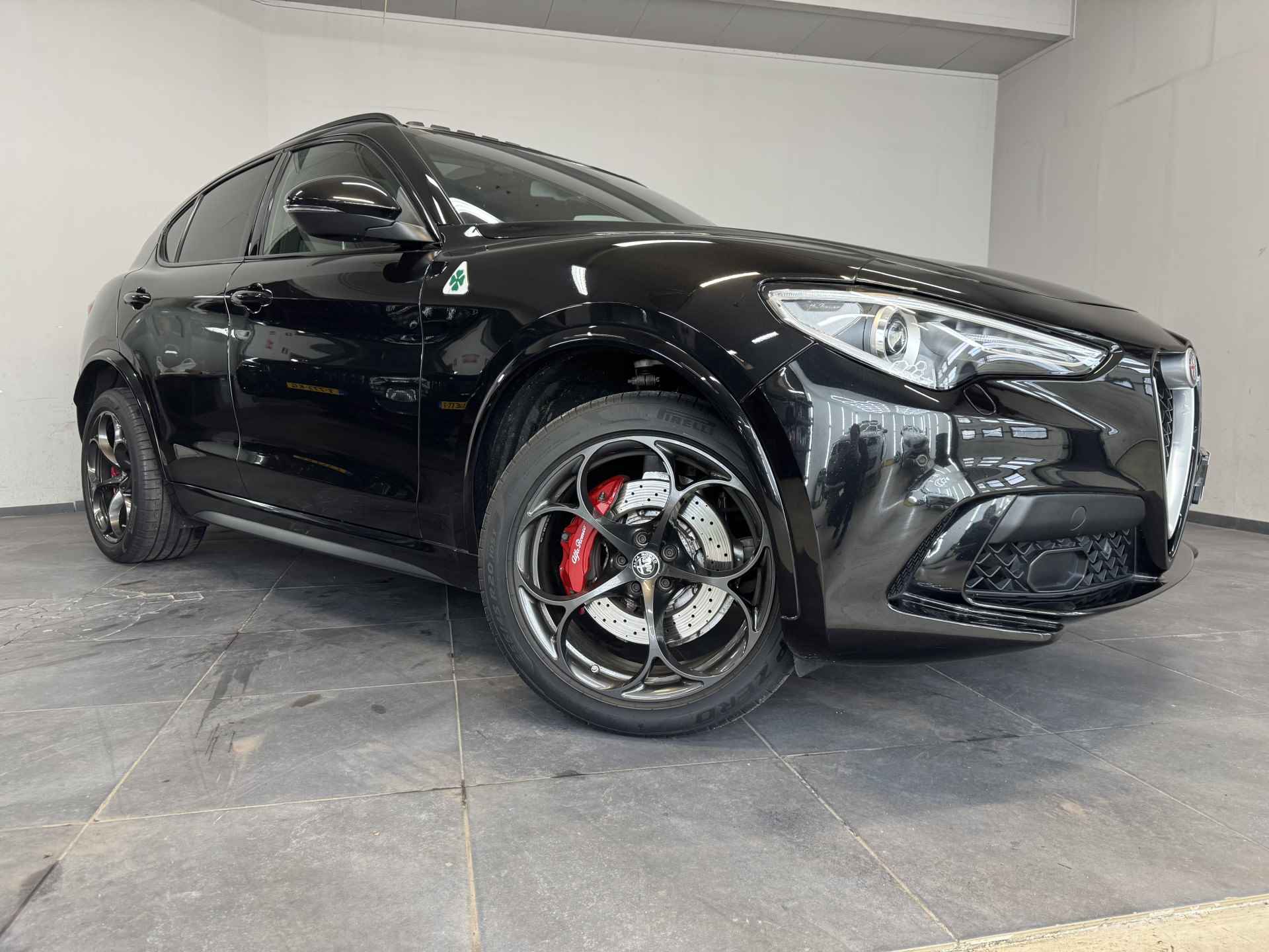 Alfa Romeo Stelvio 2.9 V6 AWD Quadrifoglio ✅ PANORAMADAK ✅ CARBON ✅ HARMAN KARDON ✅ GARANTIE ✅ - 92/97