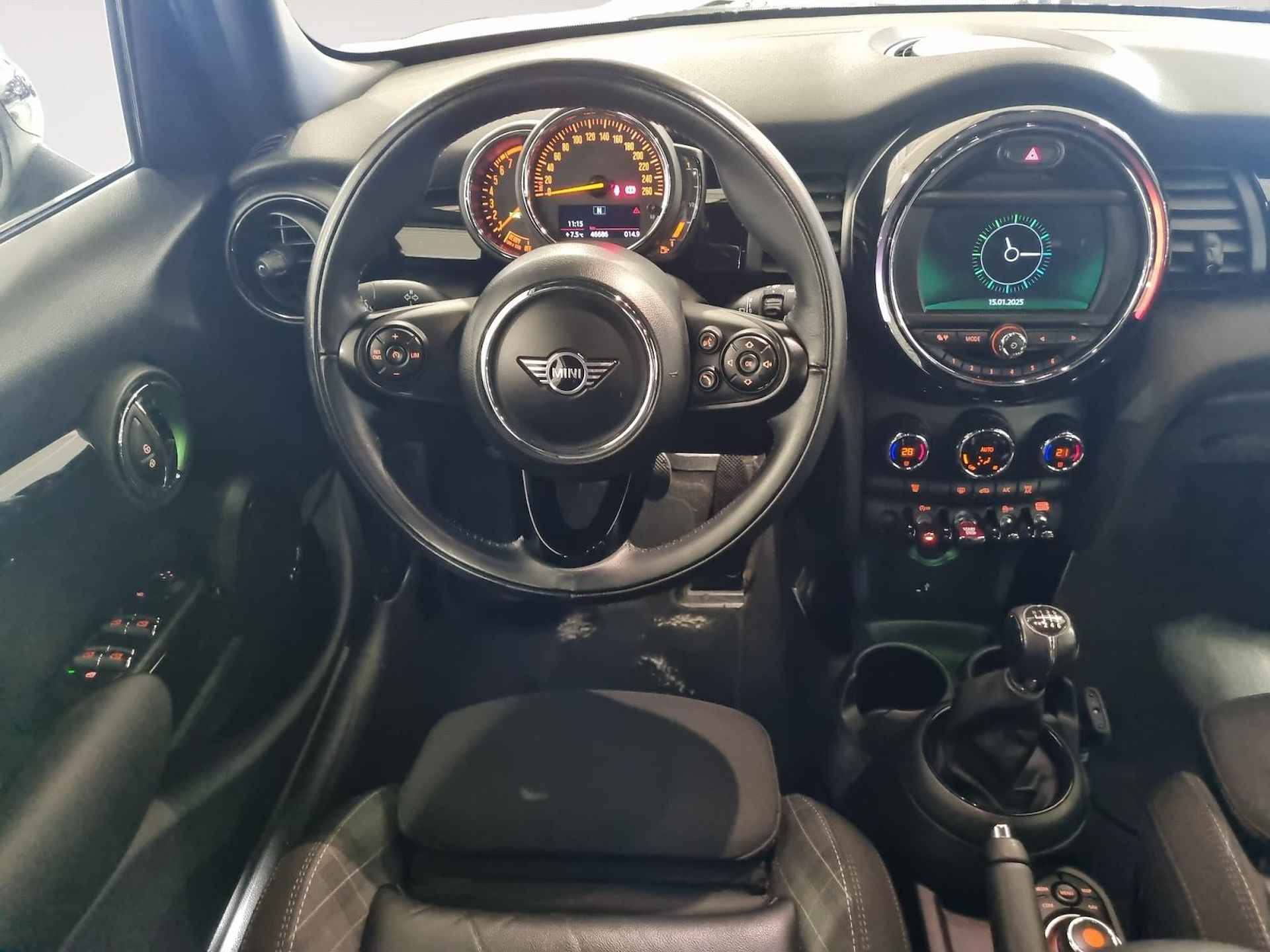 Mini Mini 1.5 Cooper Chili * Cruise control * Navi * lage KM * - 15/28