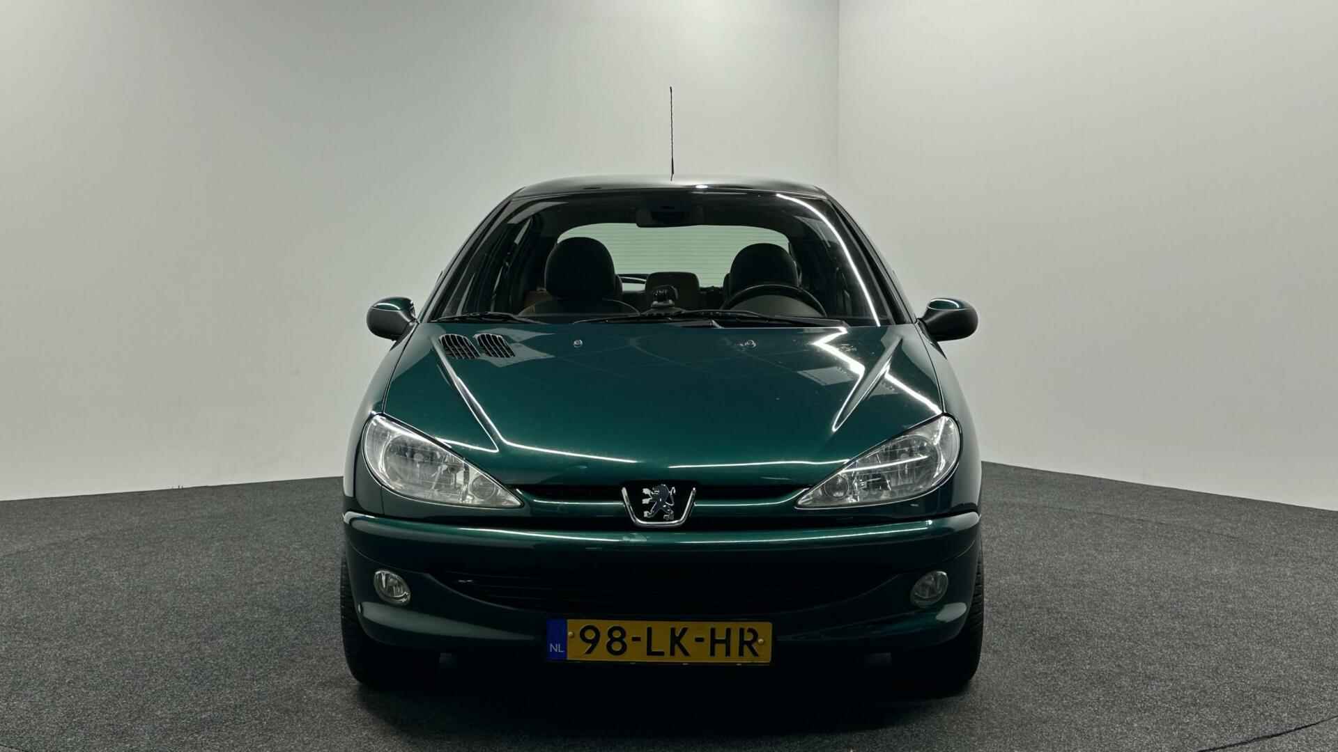 Peugeot 206 1.6-16V Gentry 5 DEURS LEER PANO LM - 7/34