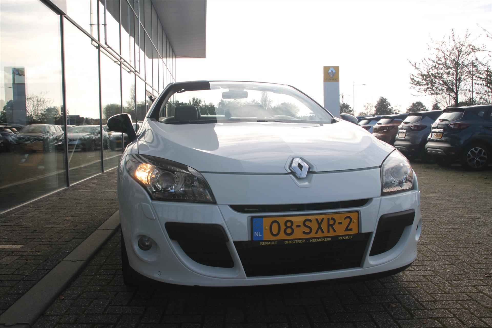 Renault Megane 140PK-CABRIO-PRIVILEGE-AUTOM-95DKM-NAVI-PANODAK- - 15/22