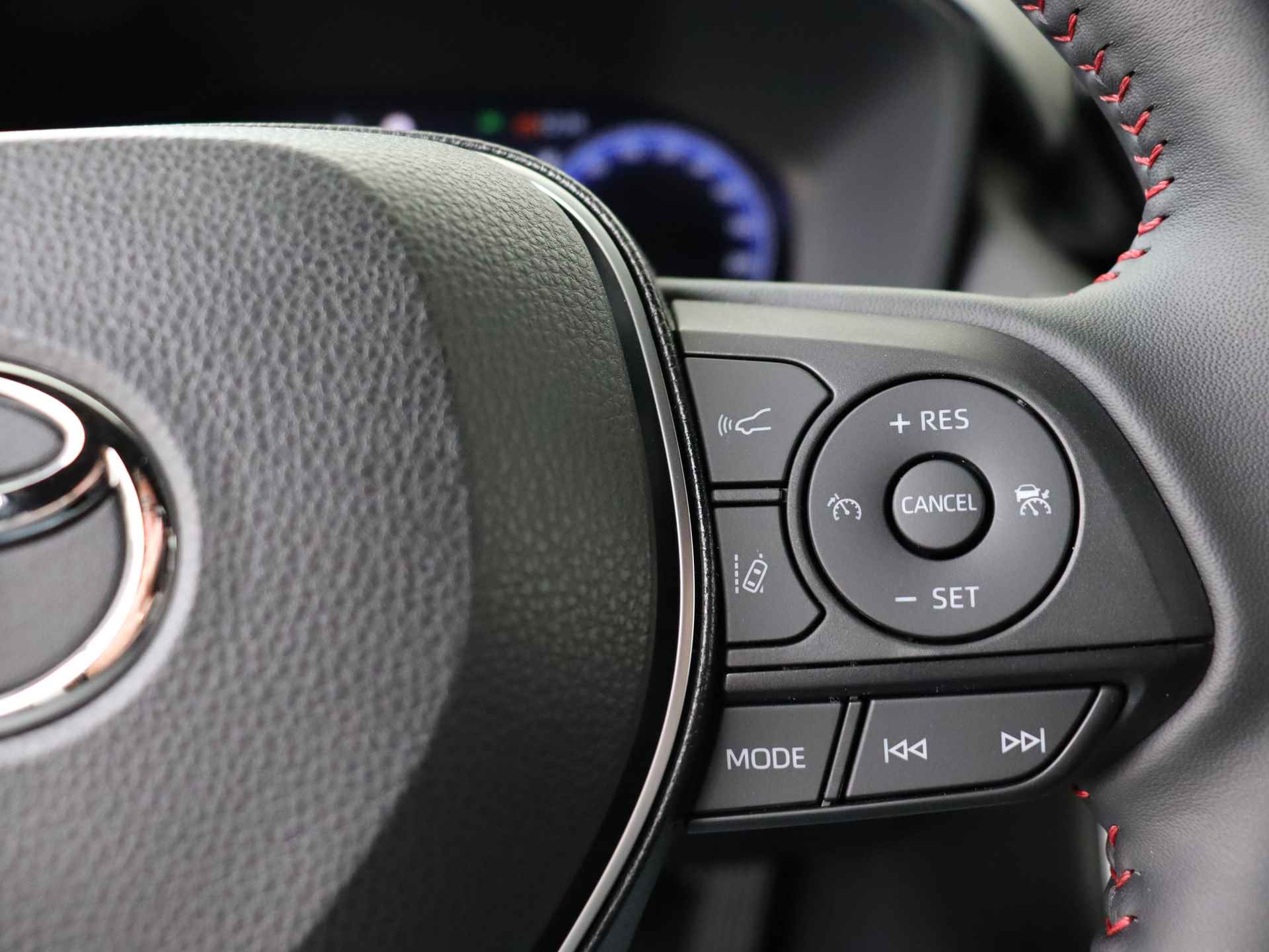 Toyota RAV4 2.5 Plug-in Hybrid AWD Style | Apple CarPlay | JBL | Camera | - 24/53