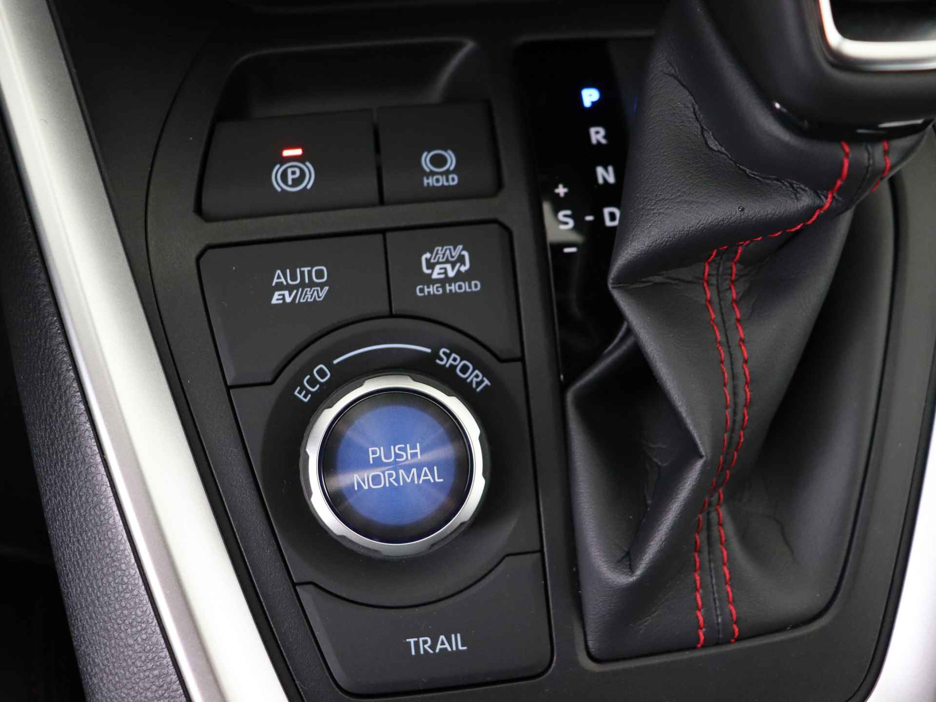 Toyota RAV4 2.5 Plug-in Hybrid AWD Style | Apple CarPlay | JBL | Camera | - 27/53