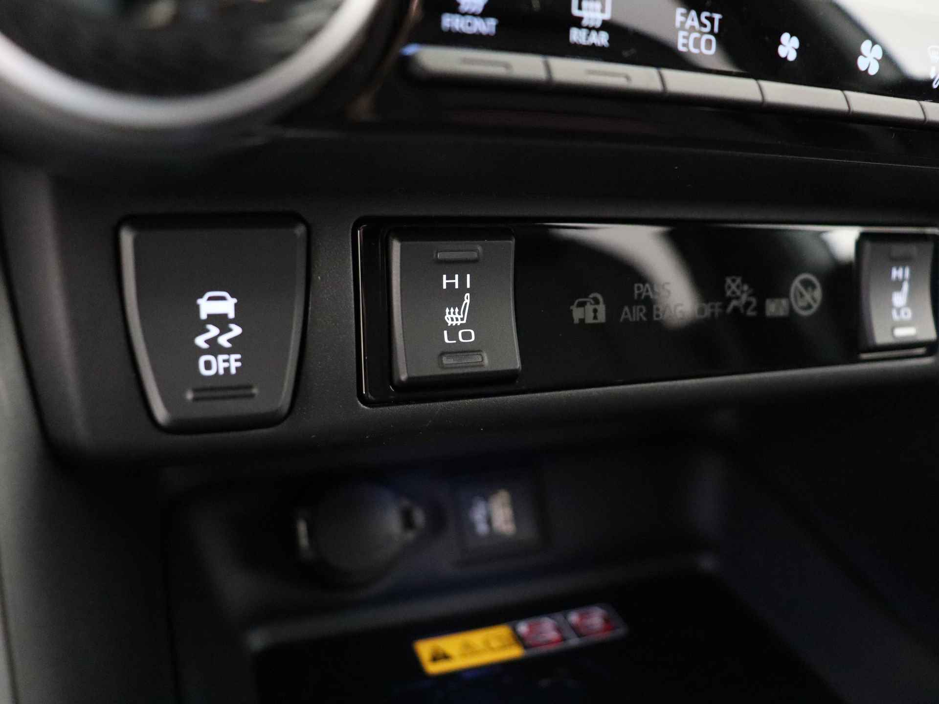 Toyota RAV4 2.5 Plug-in Hybrid AWD Style | Apple CarPlay | JBL | Camera | - 34/53