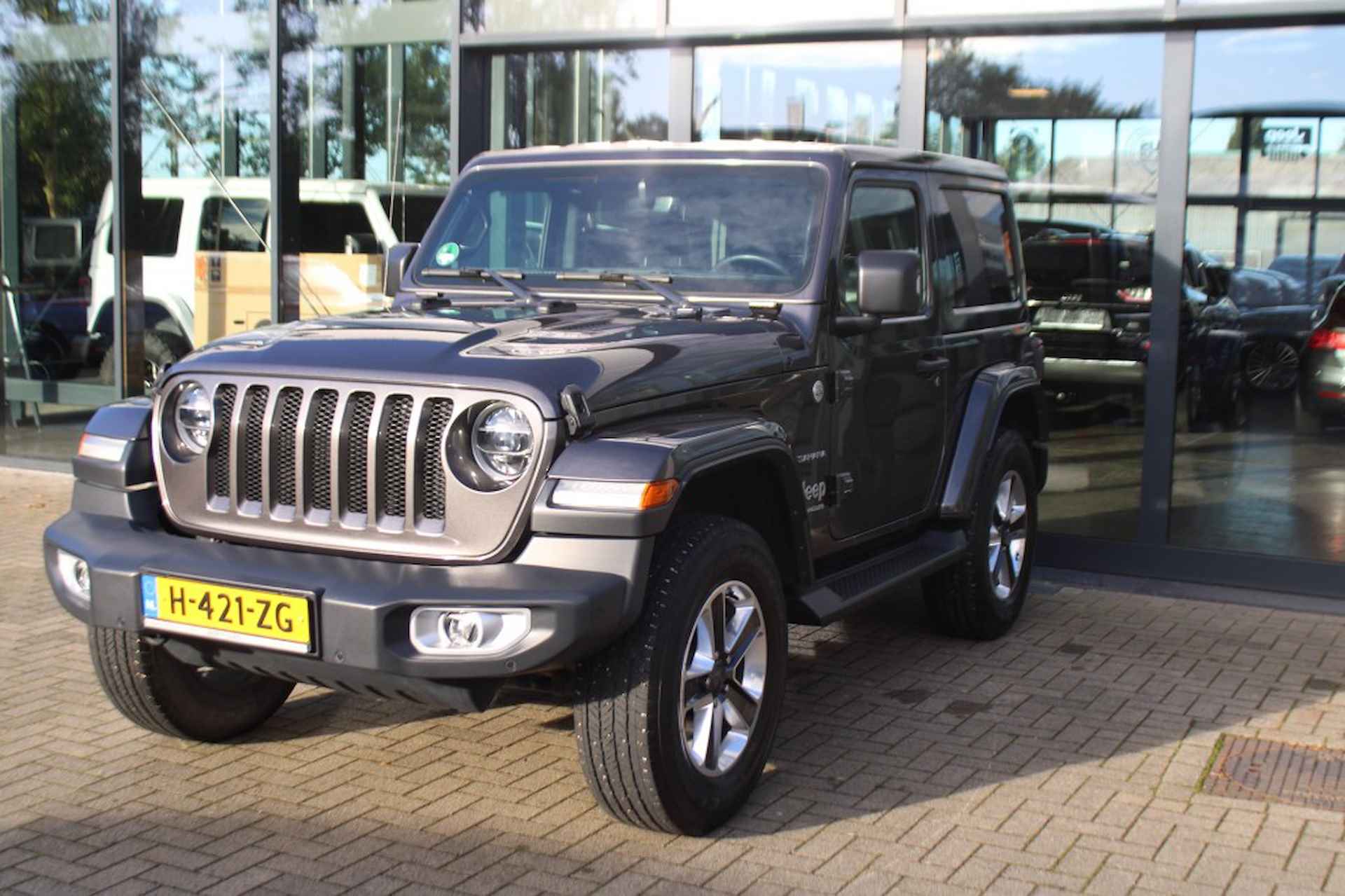 JEEP Wrangler 2.0T SAHARA 4x4 Aut. Leder / 2.700 KG trekgewicht - 2/52