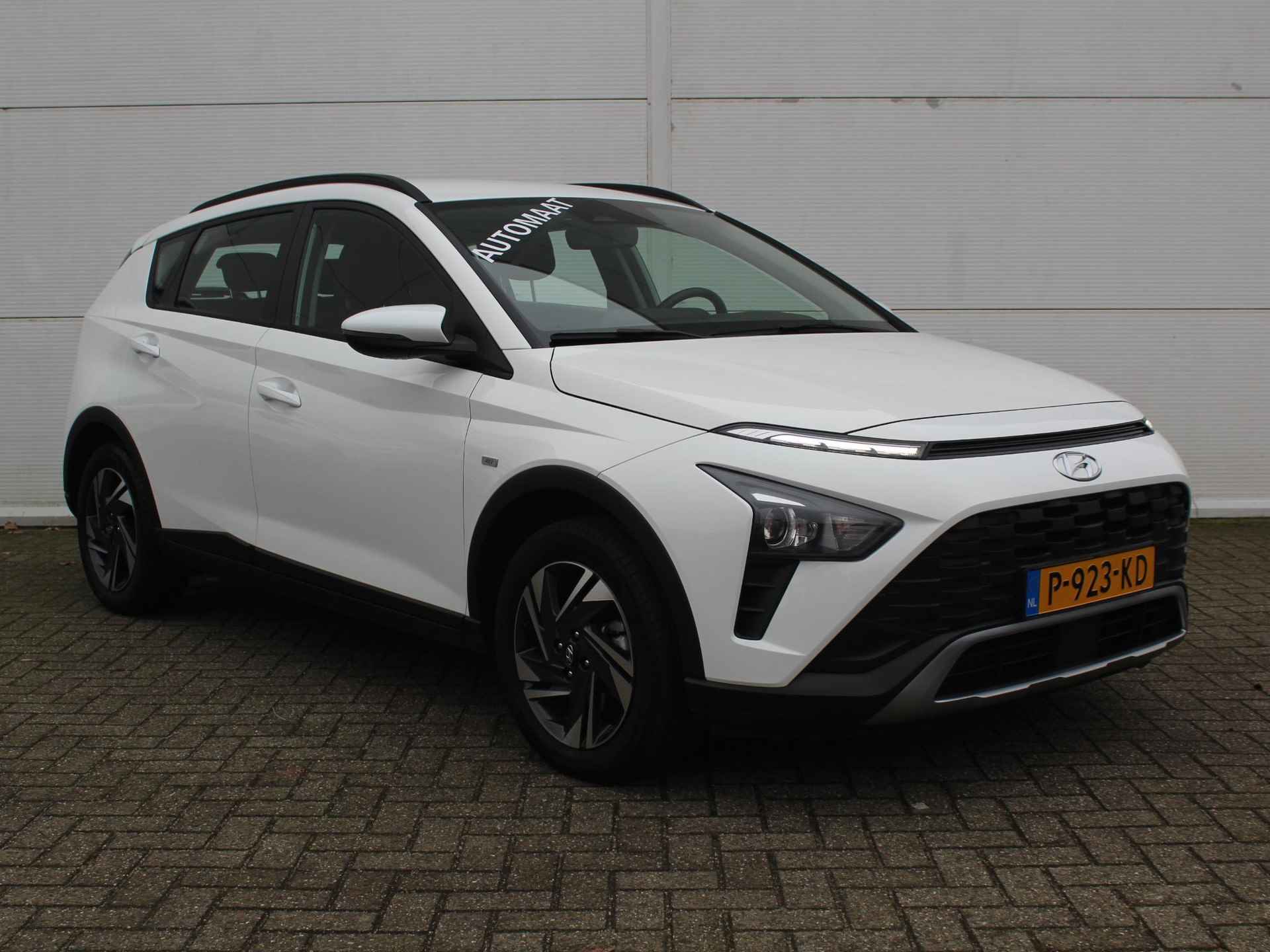 Hyundai Bayon 1.0 T-GDI Comfort Smart AUTOMAAT / Trekhaak (1110 KG) / Navigatie + Apple Carplay/Android Auto / Airco / Cruise Control / Achteruitrijcamera / - 17/40