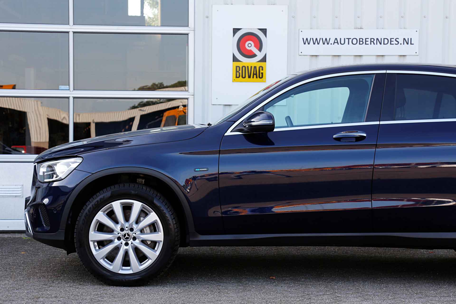 Mercedes-Benz GLC Coupé 300e 4MATIC 320PK Premium*Perfect MB Onderh.*1ste Eig*BTW*ACC/Dodehoek/Sfeer/LED/Camera/Elek. Klep/Keyless Entry+Go/Stoelv - 53/66