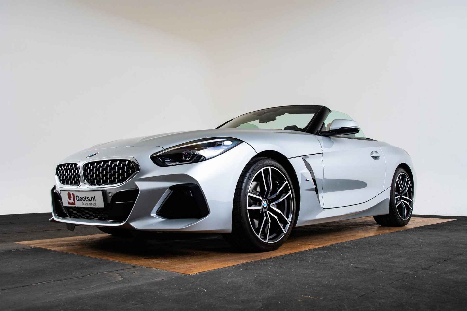 BMW Z4 Roadster sDrive20i High Executive M Sport - Elektrische verwarmde voorstoelen - Alarmsysteem klasse 3 - Hifi System - Active Cruise Control - 19 inch lichtmetalen velgen - Dashboard in Sensatec - - 9/64