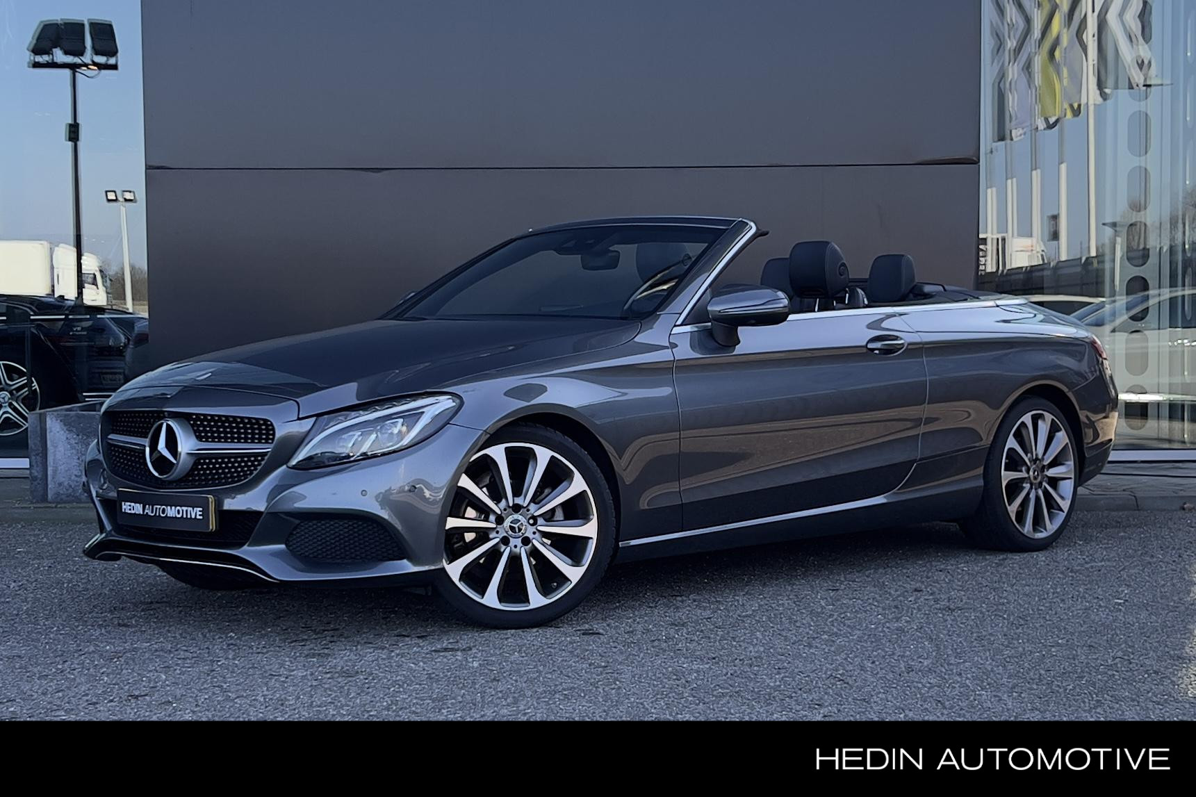 Mercedes-Benz C-klasse C 180 Cabriolet Automaat | Premium Plus Pakket | LED | Sfeerverlichting | Stoelverwarming | Airscarf | Parktronic | Parkeerpakket | Spiegelpakket