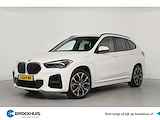 BMW X1 xDrive25e eDrive High Executive M Sport | Trekhaak Afneembaar | 19 inch | Leder | Elektr Achterklep | Led | Shadow Line | Stoelv