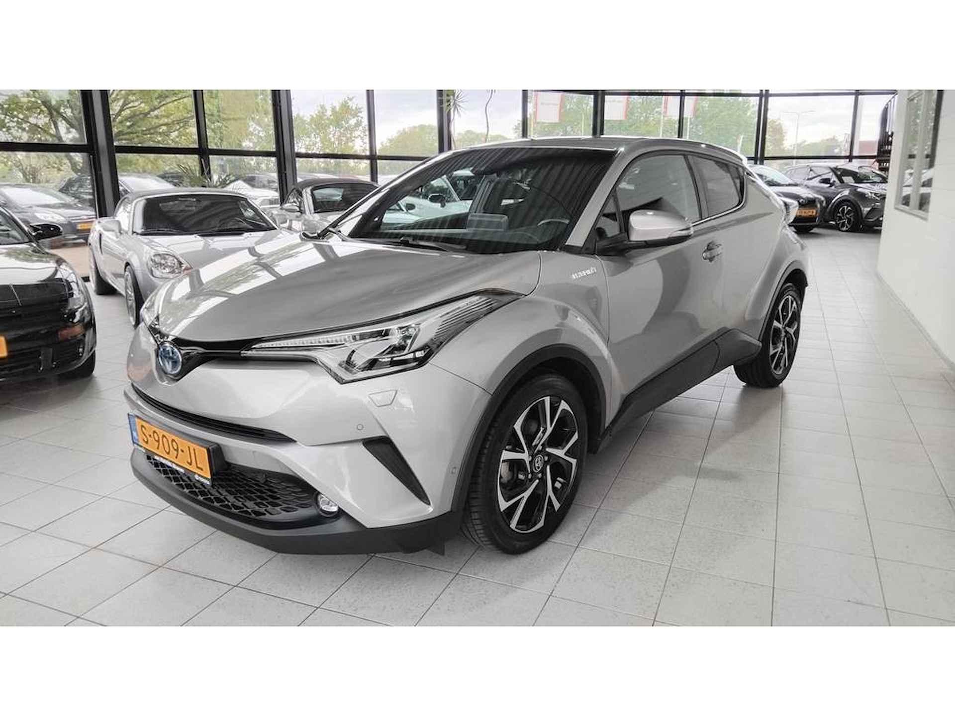 Toyota C-HR 1.8 Style | Camera | LED | Dodehoekdetectie | - 4/23