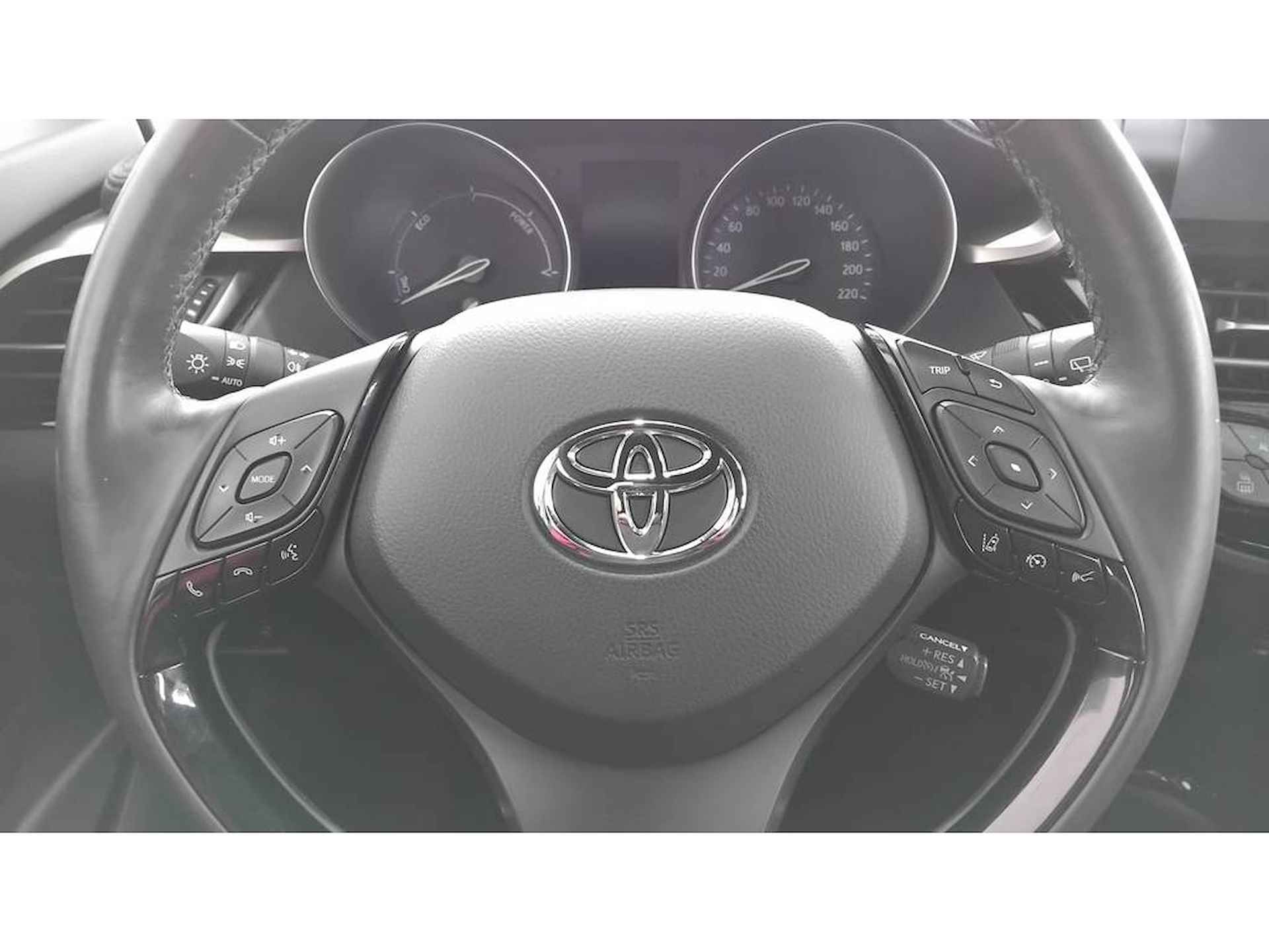 Toyota C-HR 1.8 Style | Camera | LED | Dodehoekdetectie | - 11/23