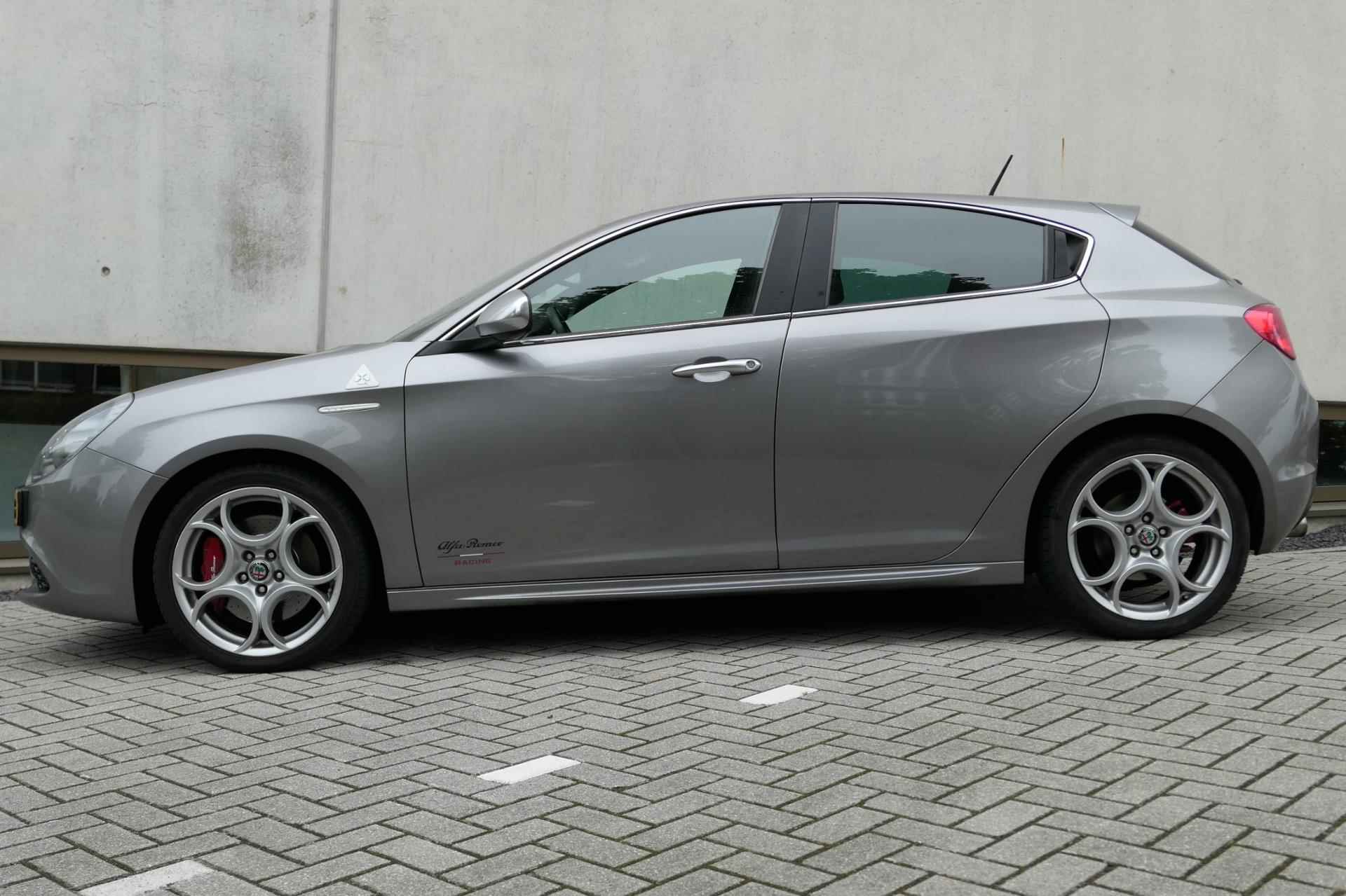 Alfa Romeo Giulietta 1.7 TBi Quadrifoglio Verde 235pk NAP Navi Leder Cruise - 17/27