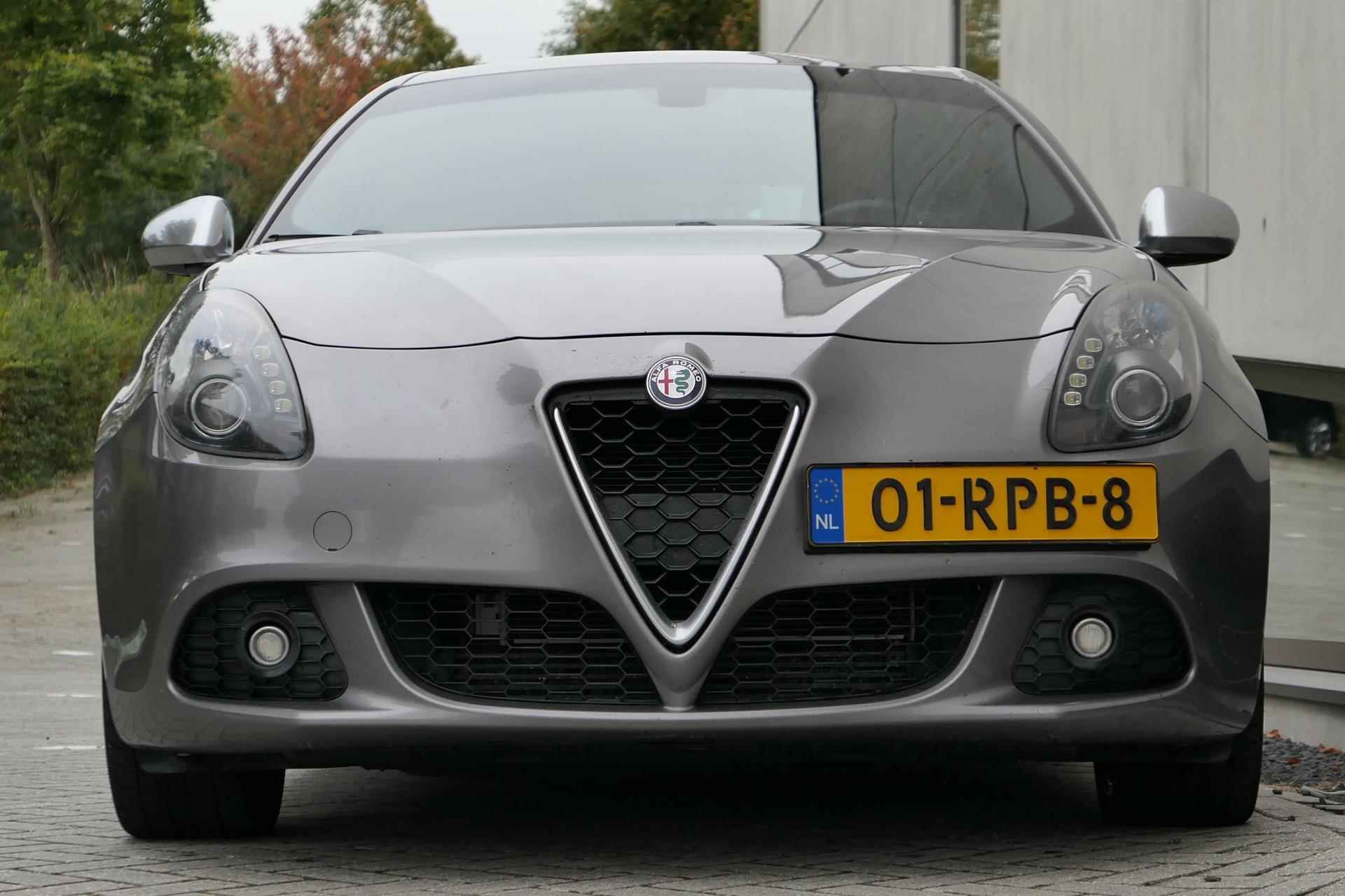 Alfa Romeo Giulietta 1.7 TBi Quadrifoglio Verde 235pk NAP Navi Leder Cruise - 27/27