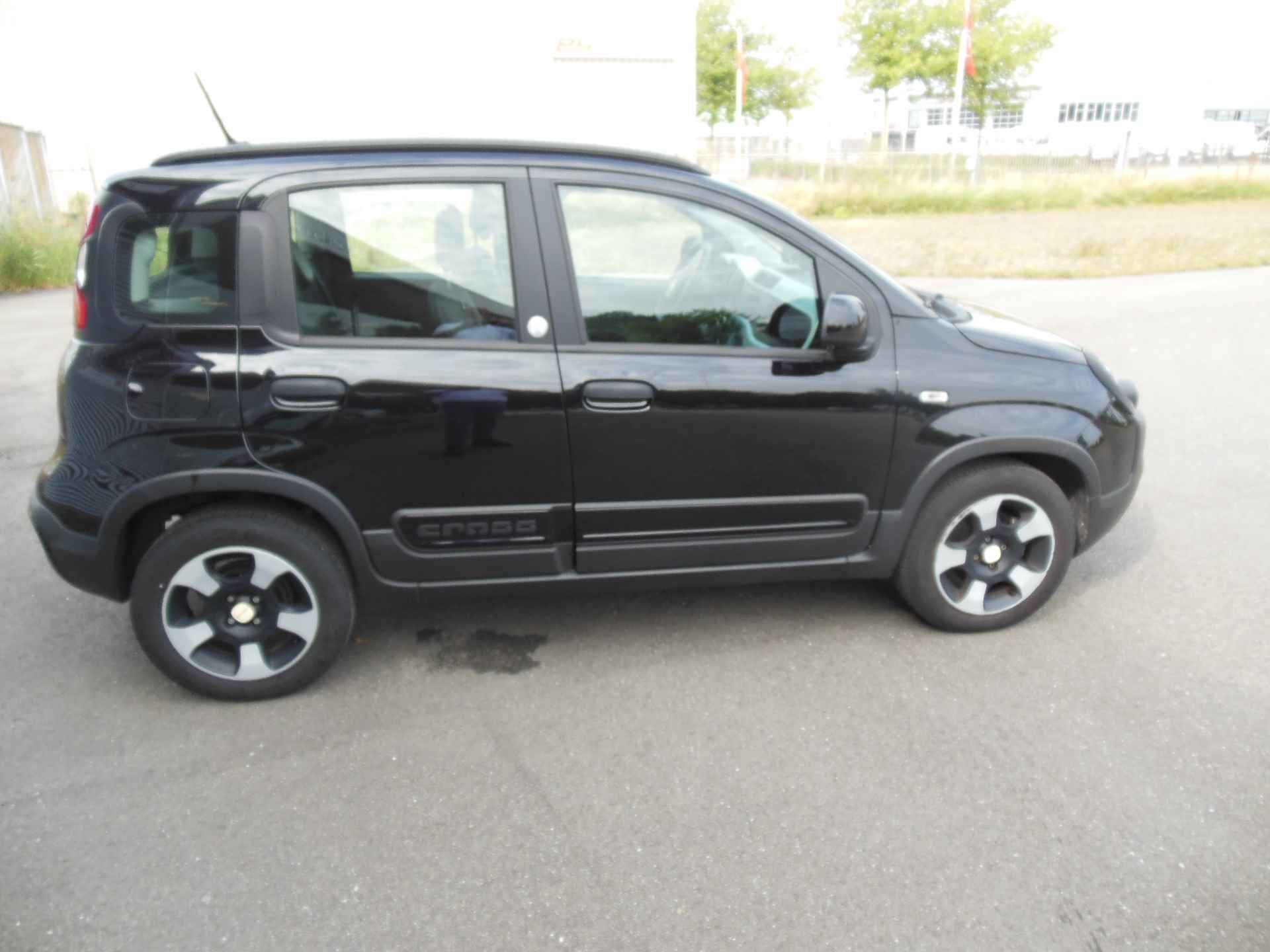 Fiat Panda 1.0 Hybrid Launch Edition Staat in Hoogeveen - 4/20