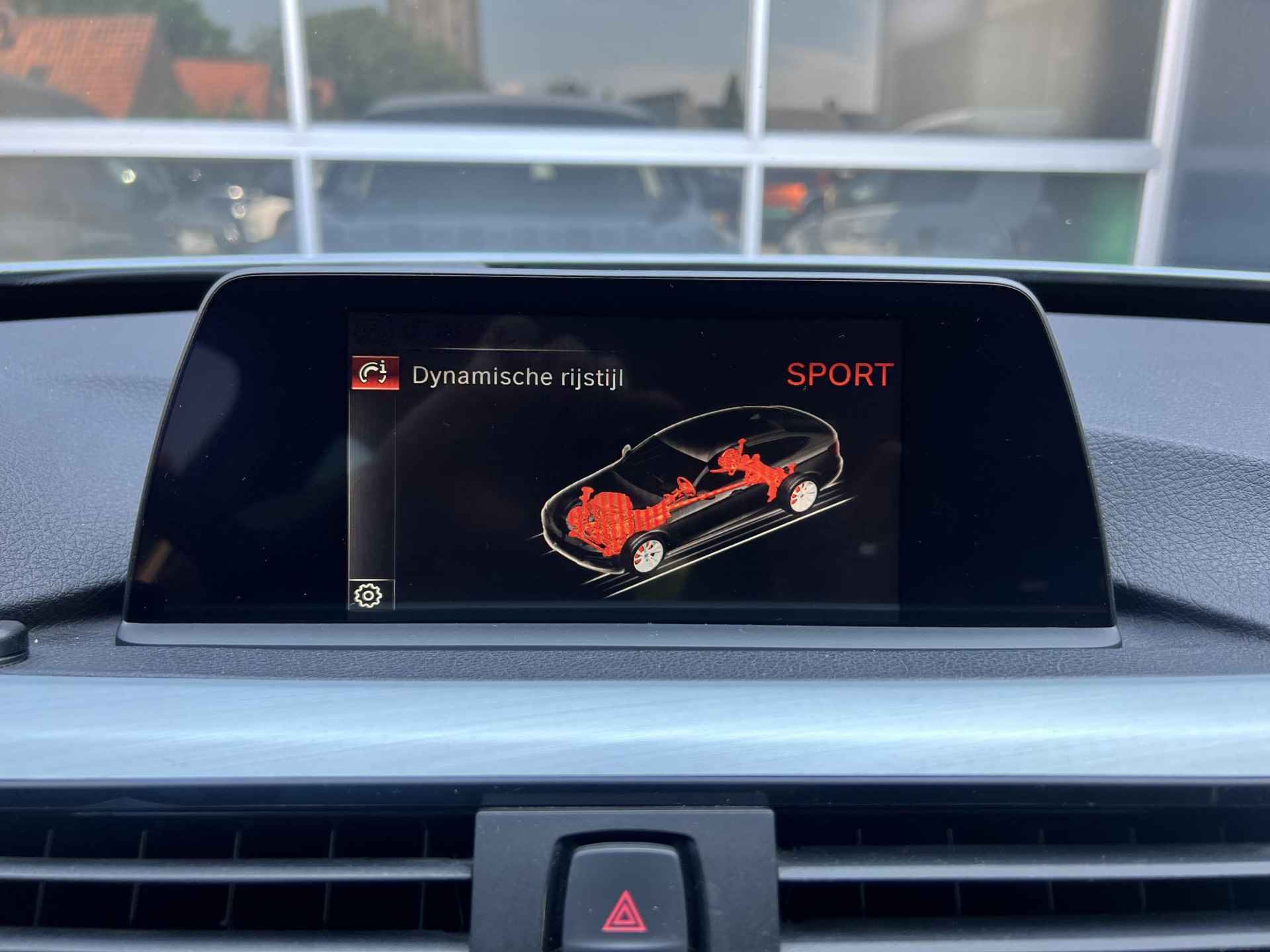 BMW 3-serie Gran Turismo 320d M Sport Cruise Control, Trekhaak, Bluetooth, Apple Carplay, Keyless, Lendensteun, Parksens V+A, Climate Control (MET GARANTIE*) - 22/38