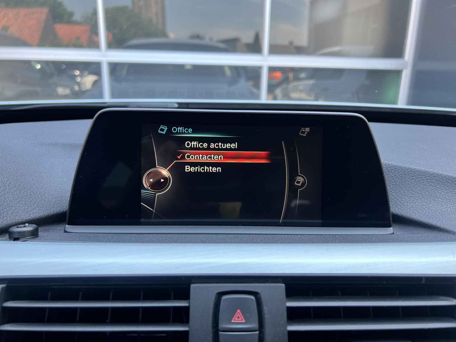 BMW 3-serie GT 320d Sport Apple Carplay/Cruise&Clima Control/Lendensteun/Parksens V+A/Bluetooth/Trekhaak/Keyless(MET GARANTIE*) - 20/39