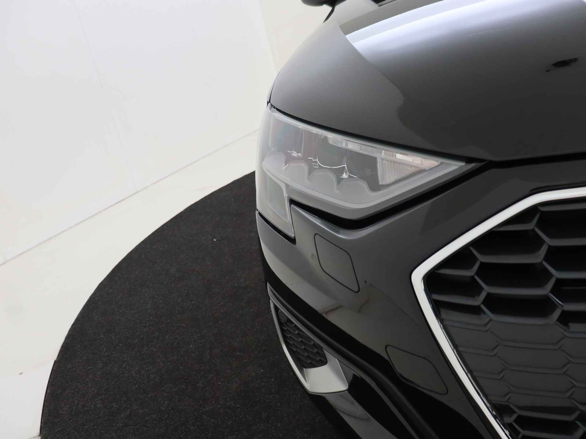 Audi A3 Sportback 35 TFSI S edition 150 pk Automaat | Navigatie | Climate Control | Stoelverwarming - 13/33