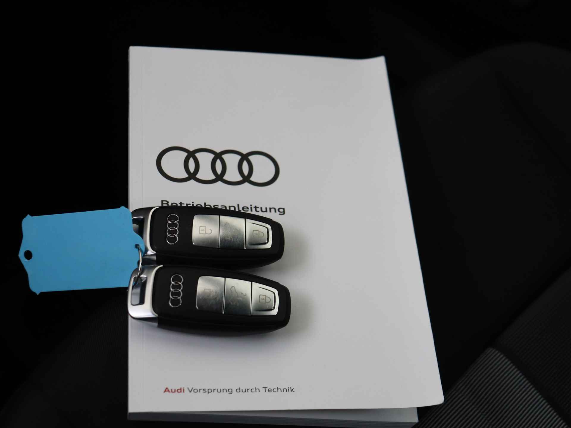 Audi A3 Sportback 35 TFSI S edition 150 pk Automaat | Navigatie | Climate Control | Stoelverwarming - 23/33