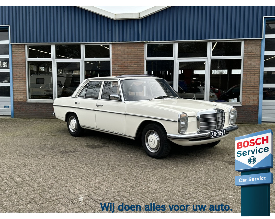 Mercedes-Benz 230-6 W114 bij viaBOVAG.nl