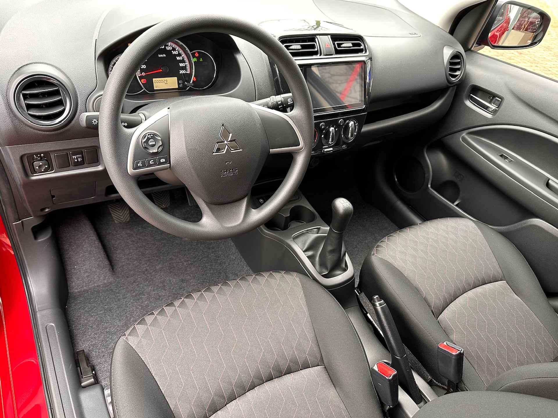 MITSUBISHI Space Star 1.2 71pk Active | NIEUW | Airconditioning | Apple car play | Android auto - 6/23