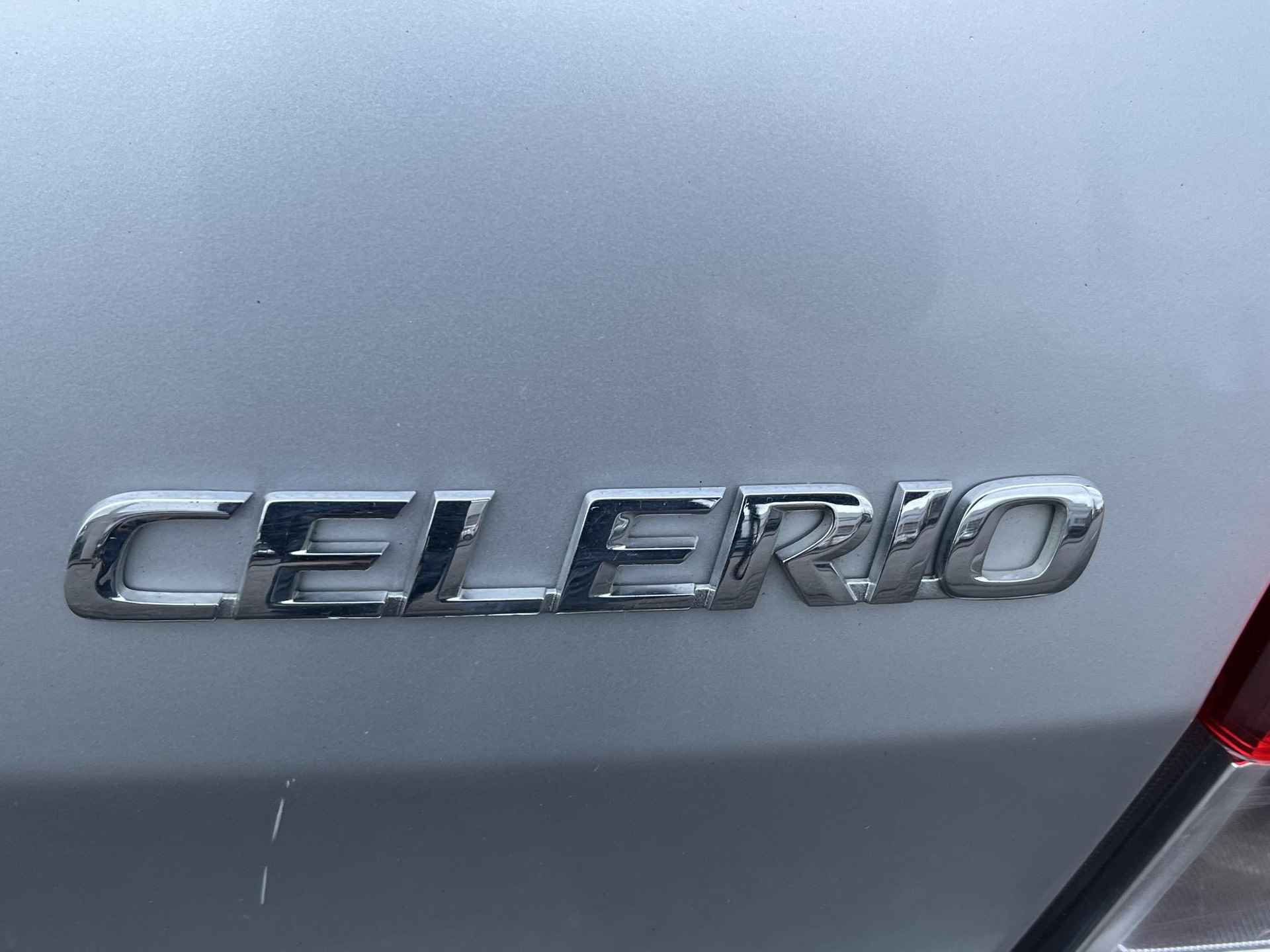 Suzuki Celerio 1.0 Comfort Airconditioning|Trekhaak| Dealer onderhouden| Rijklaarprijs - 12/22