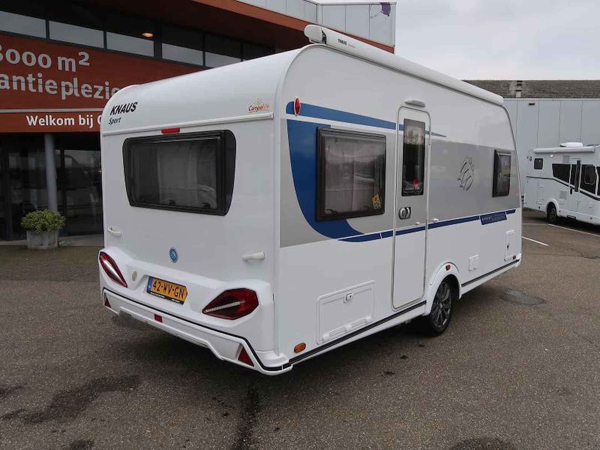 Knaus Sport Silver Selection 450 FU MET MOVER EN LUIFEL - 19/25