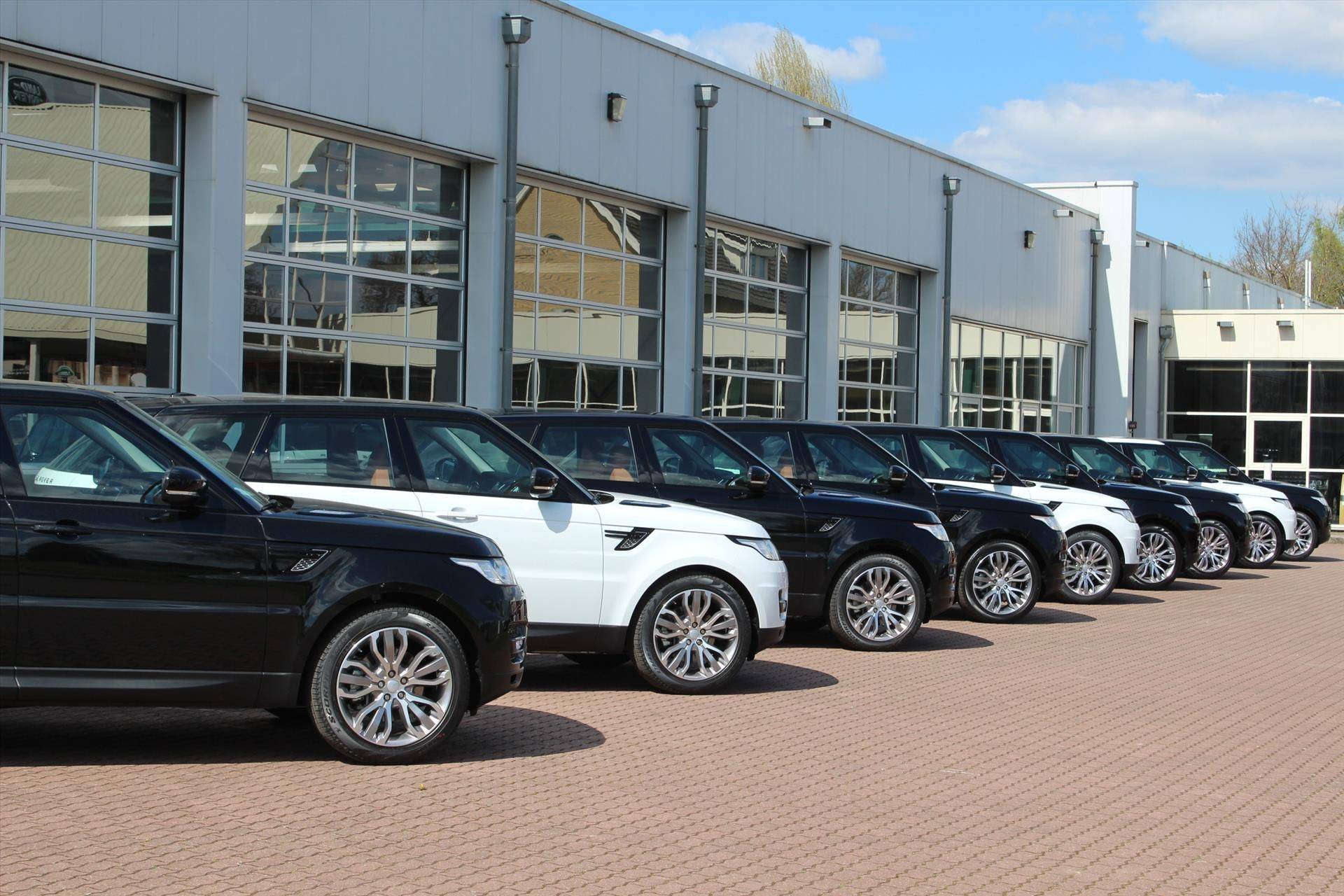 LAND ROVER Discovery 3.0 TD6 HSE LUXURY DYNAMIC PACK 7 Persoons Aut. - 35/57