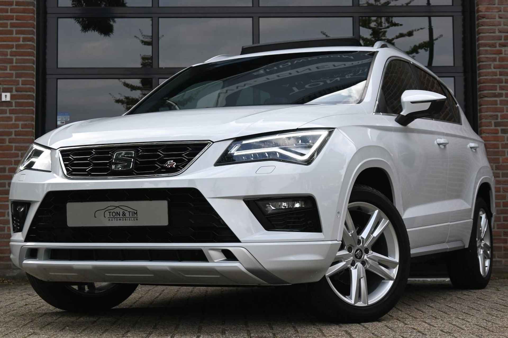 SEAT Ateca 1.5 TSI FR B.Intense Pano Leder Virtual Sfeer Trekhaak ´19 - 1/40